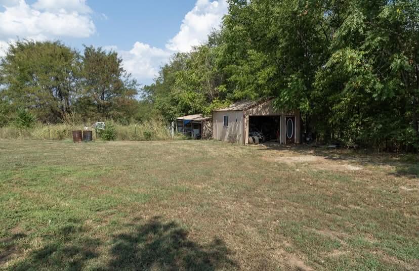 Photo 7 - Residential for sale – 18355  State Highway 32   Stockton, MO
