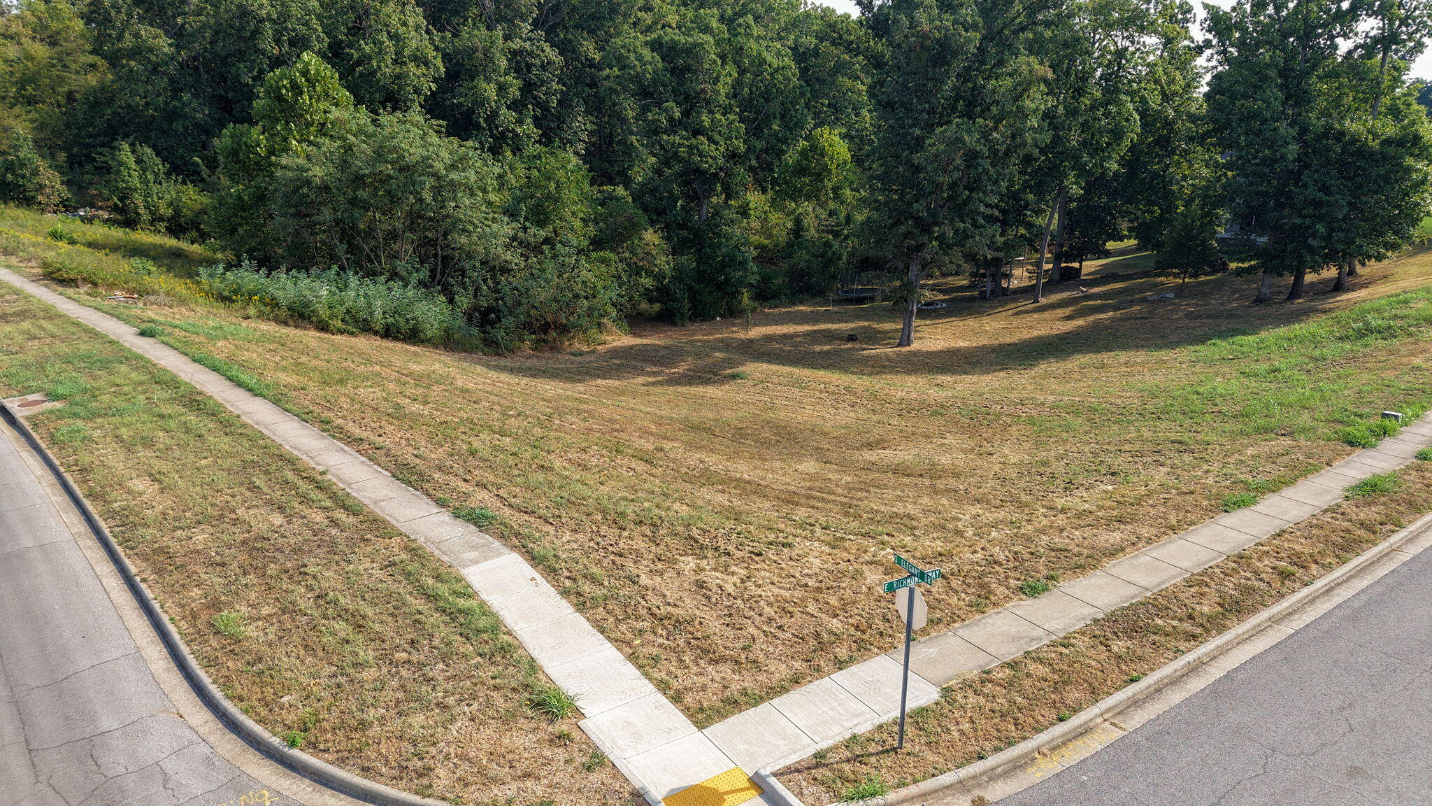 Photo 3 - Land for sale – 857 E Richmond Way  Nixa, MO