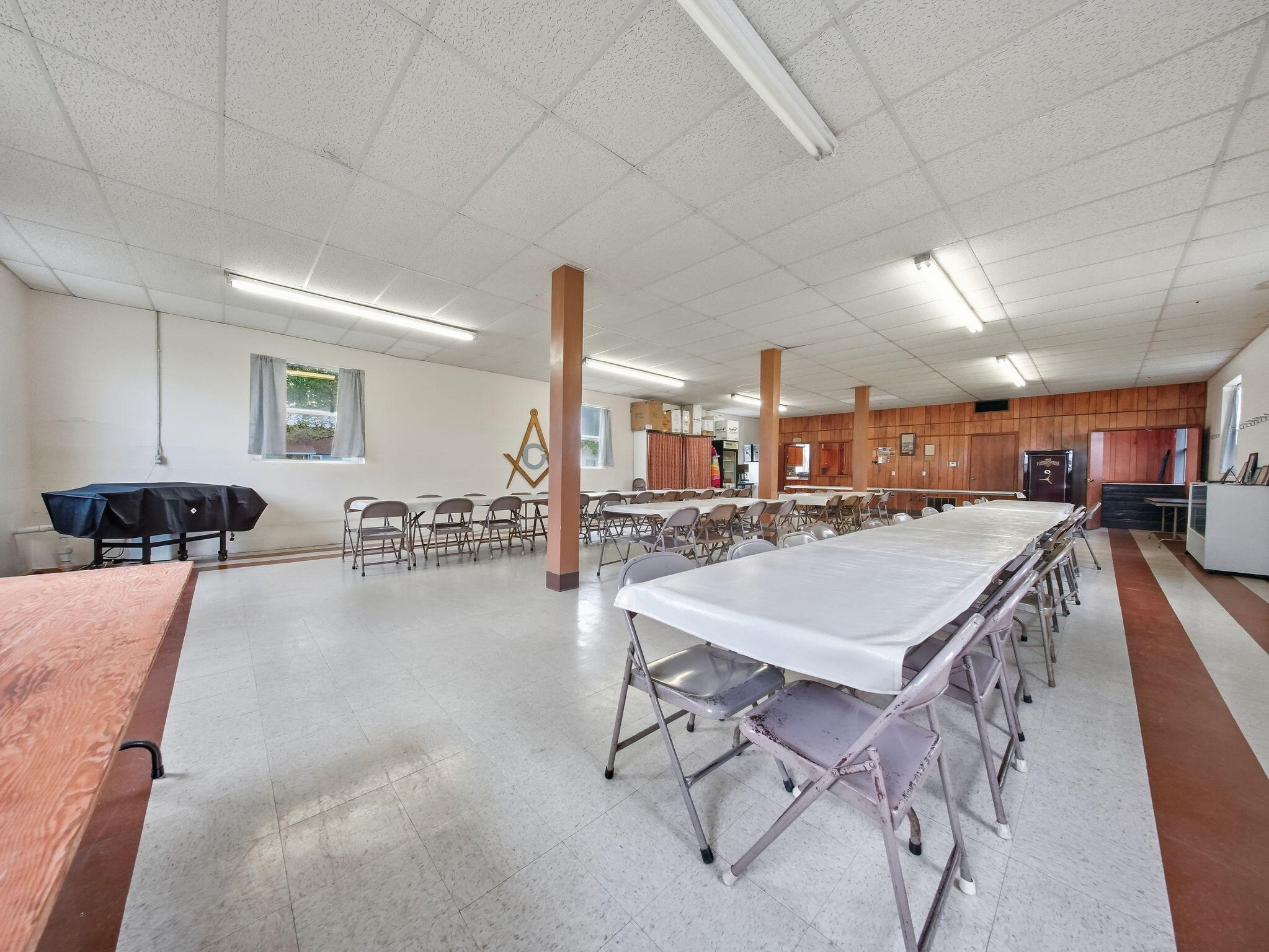 Photo 23 - Commercial Sale for sale – 264 E Washington   Marshfield, MO
