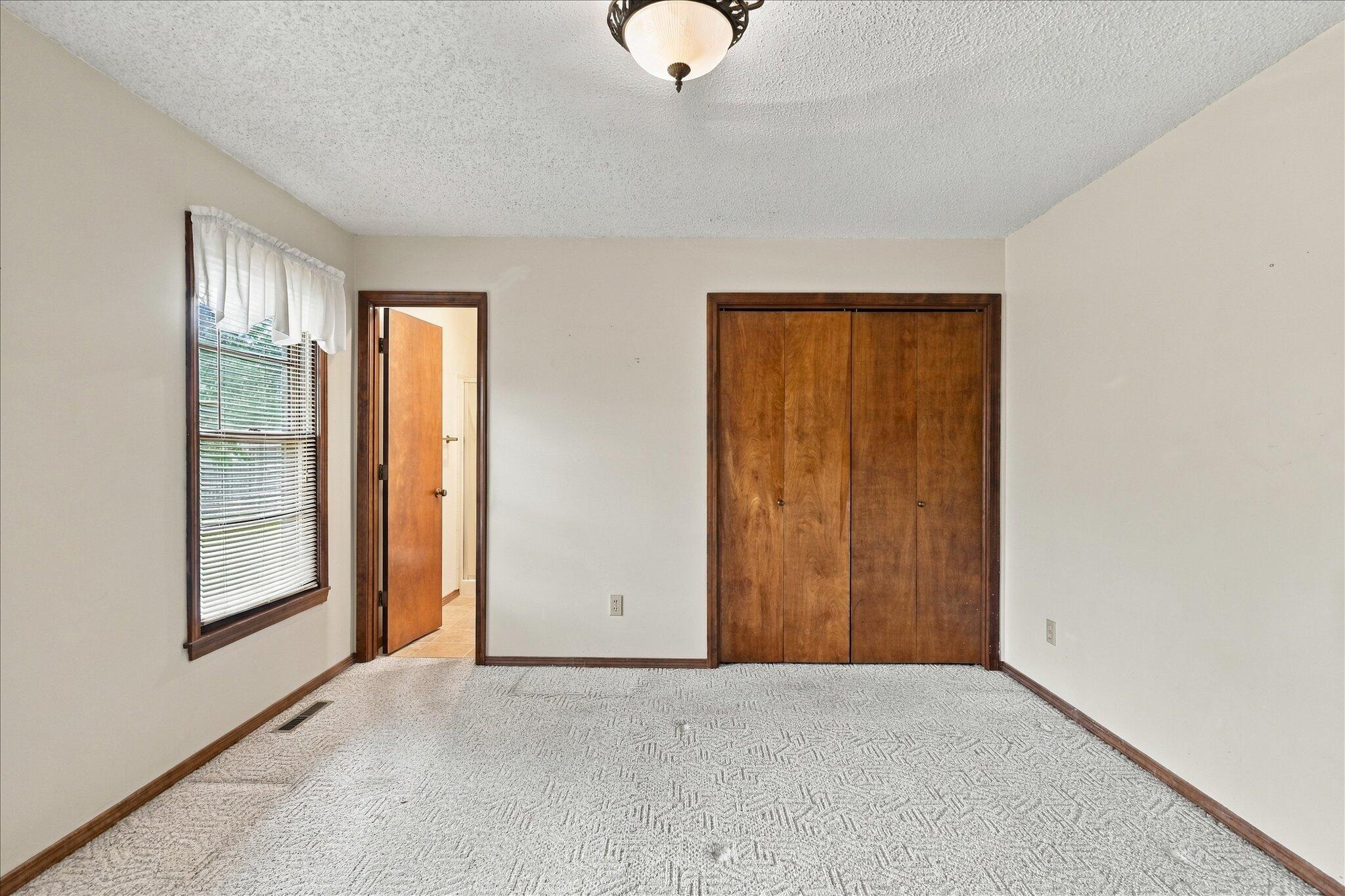 Photo 11 - Residential for sale – 3624 W Madison Street  Springfield, MO