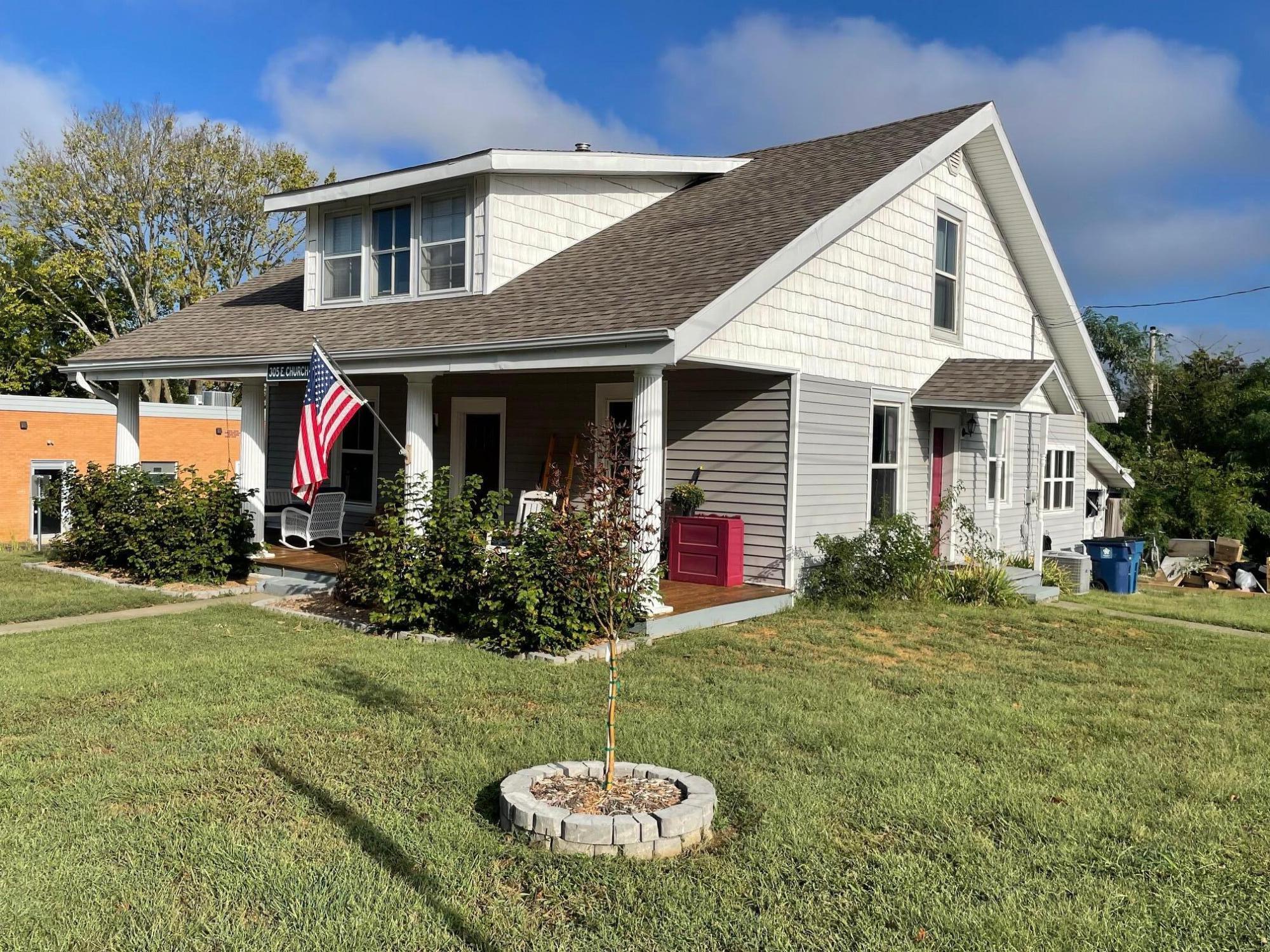 Photo 20 - Residential for sale – 305 E Church Street  Ozark, MO