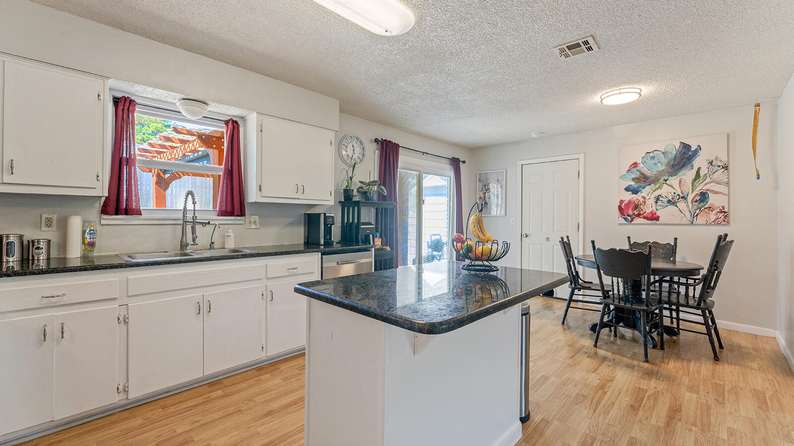 Photo 7 - Residential for sale – 103  Circle Drive  Anderson, MO