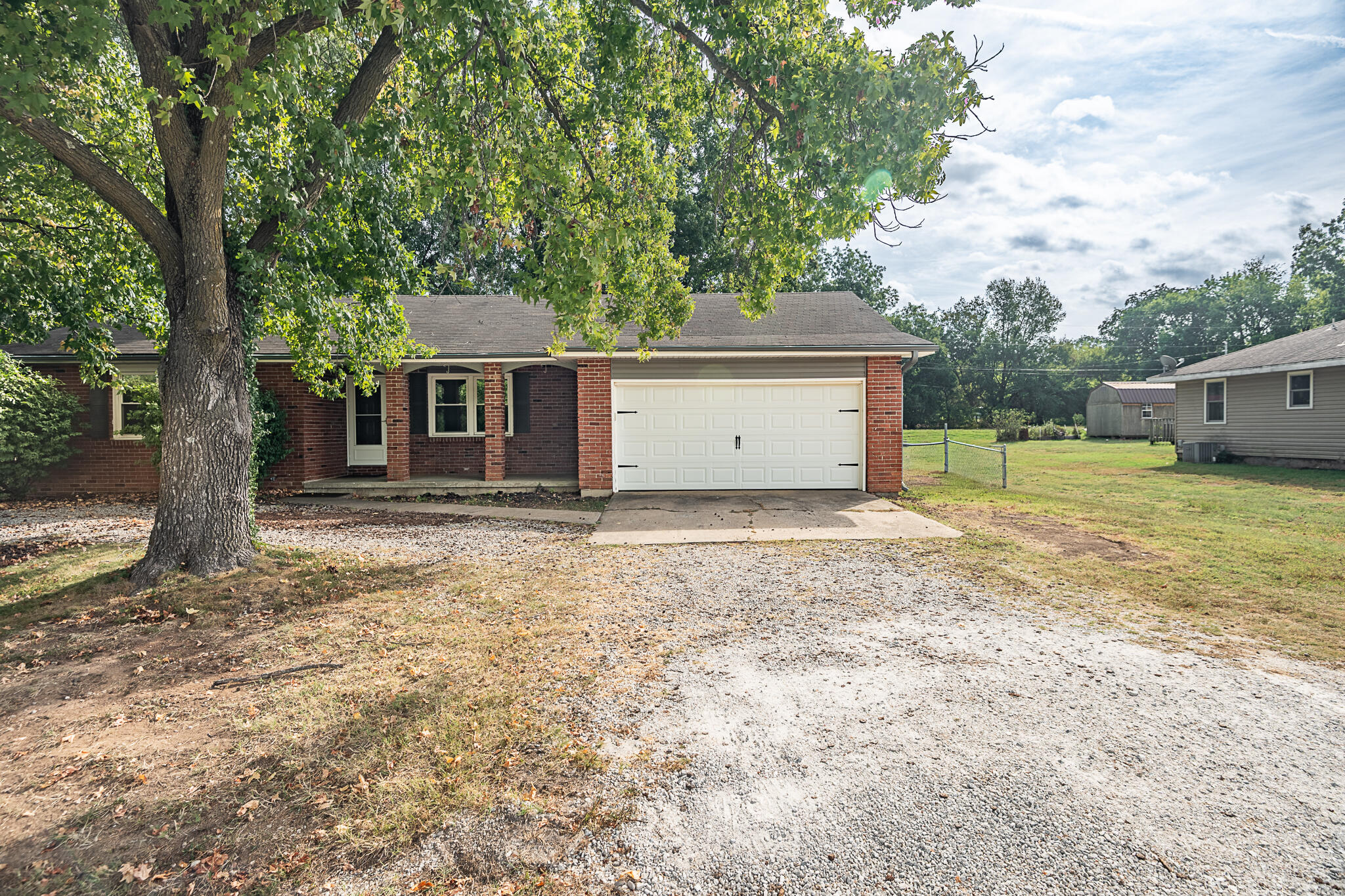 Photo 2 - Residential for sale – 214 S Farmer Road  Willard, MO