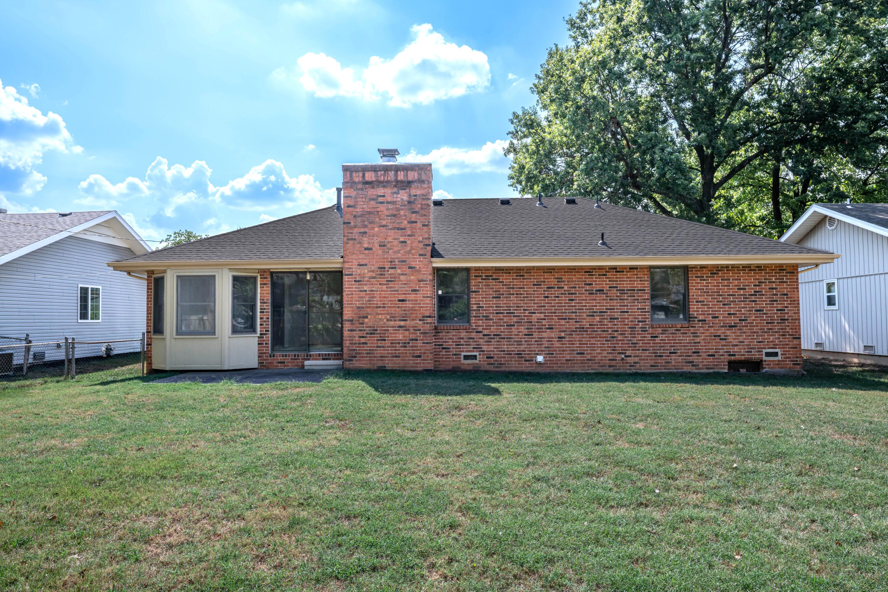 Photo 27 - Residential for sale – 1141 E Cambridge Street  Springfield, MO