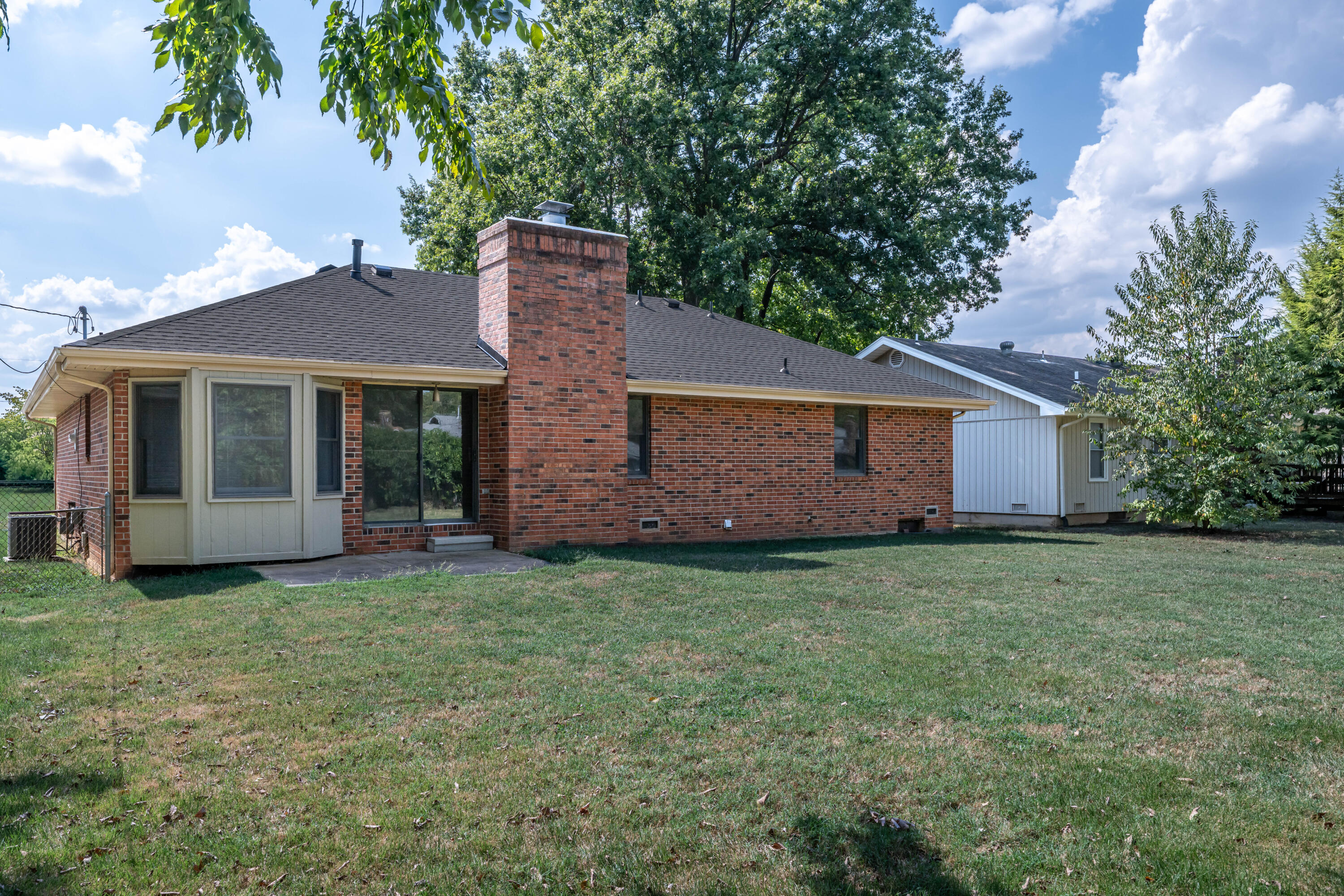 Photo 26 - Residential for sale – 1141 E Cambridge Street  Springfield, MO