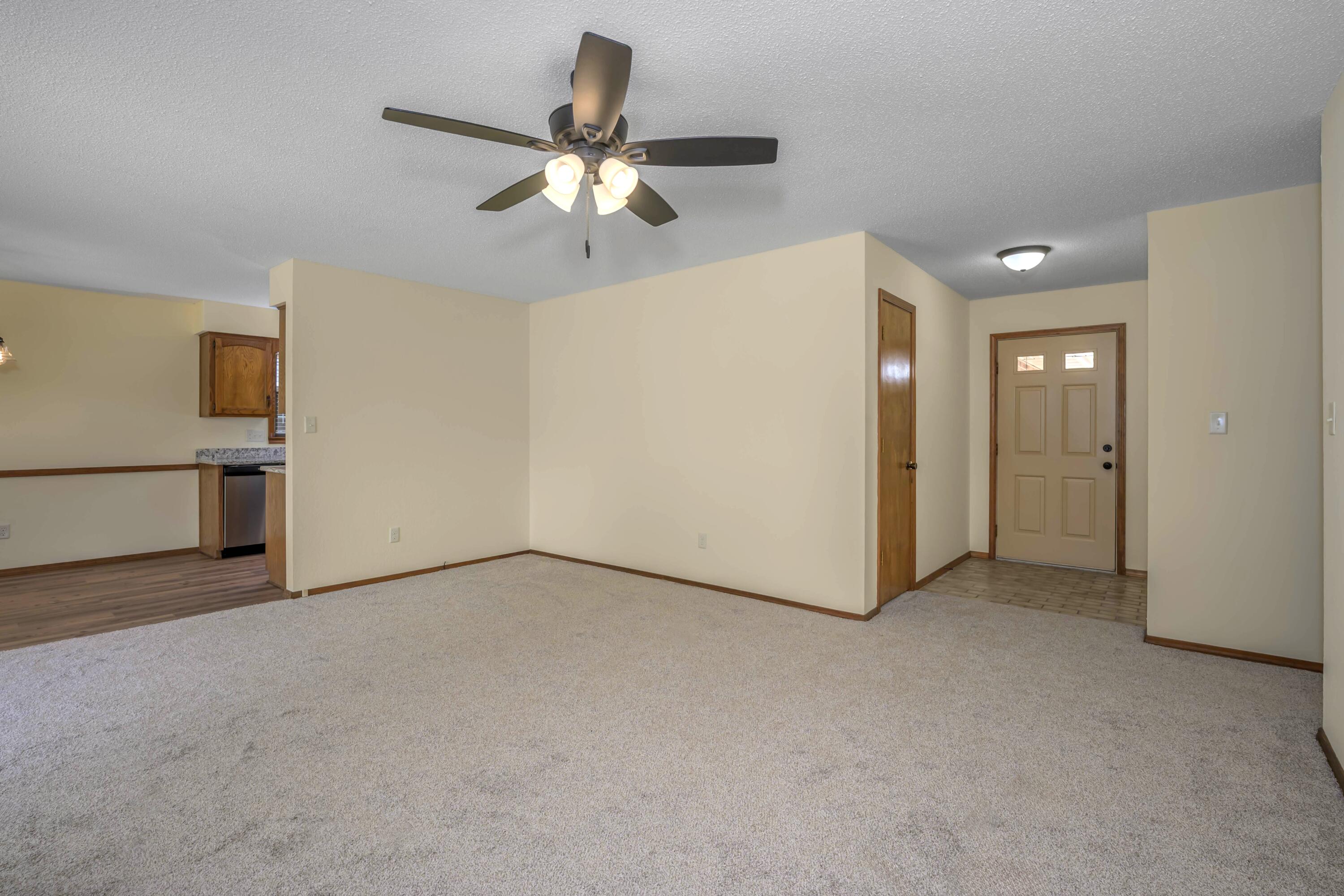 Photo 6 - Residential for sale – 1141 E Cambridge Street  Springfield, MO