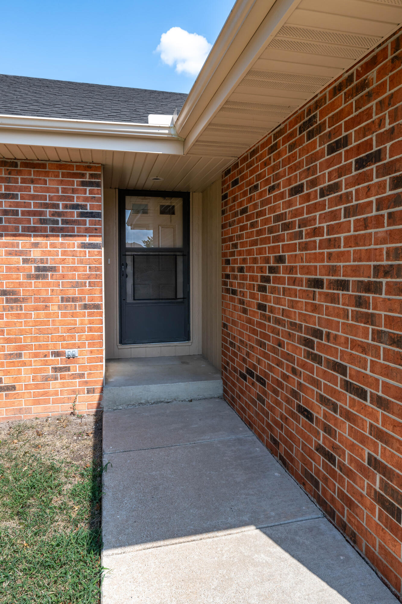 Photo 5 - Residential for sale – 1141 E Cambridge Street  Springfield, MO