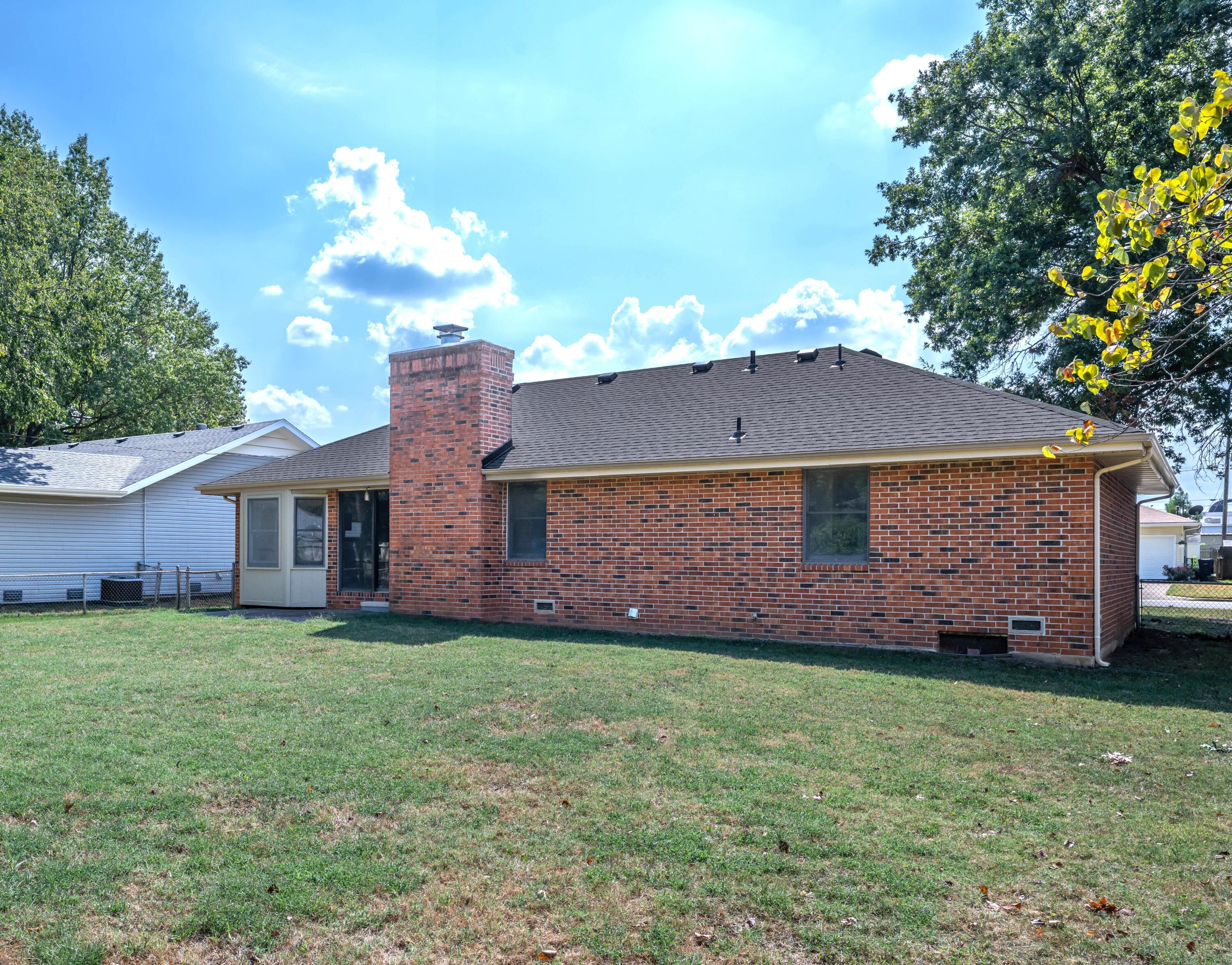 Photo 28 - Residential for sale – 1141 E Cambridge Street  Springfield, MO