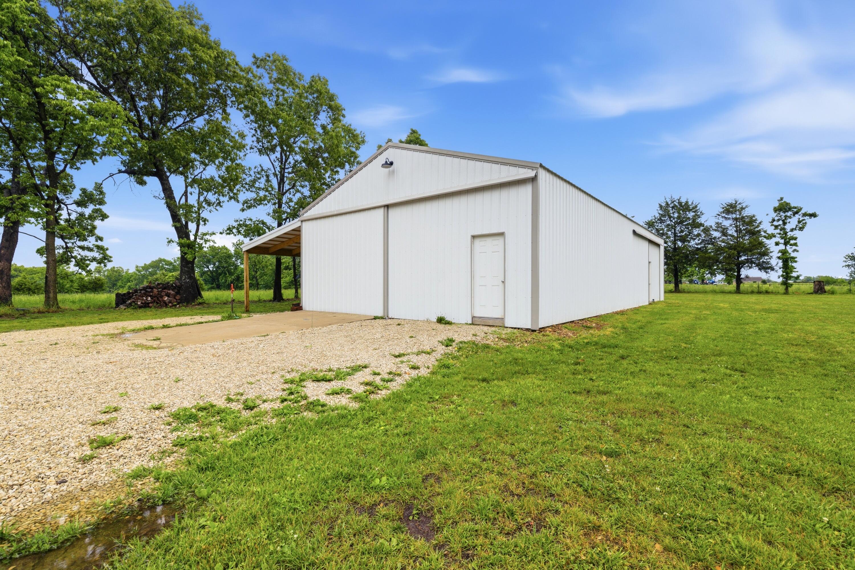 Photo 20 - Residential for sale – 1919  Burnett Road  Seymour, MO