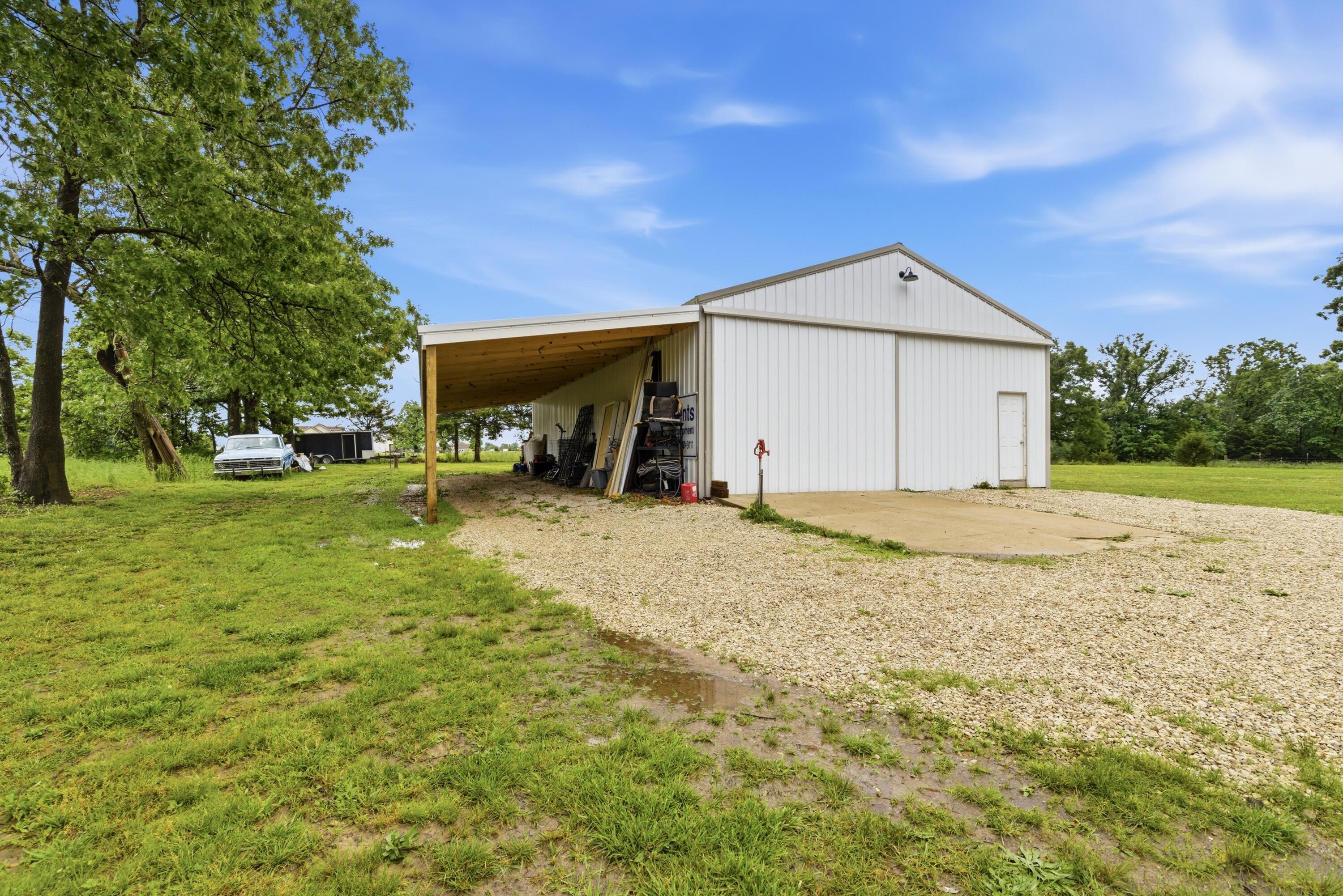 Photo 22 - Residential for sale – 1919  Burnett Road  Seymour, MO