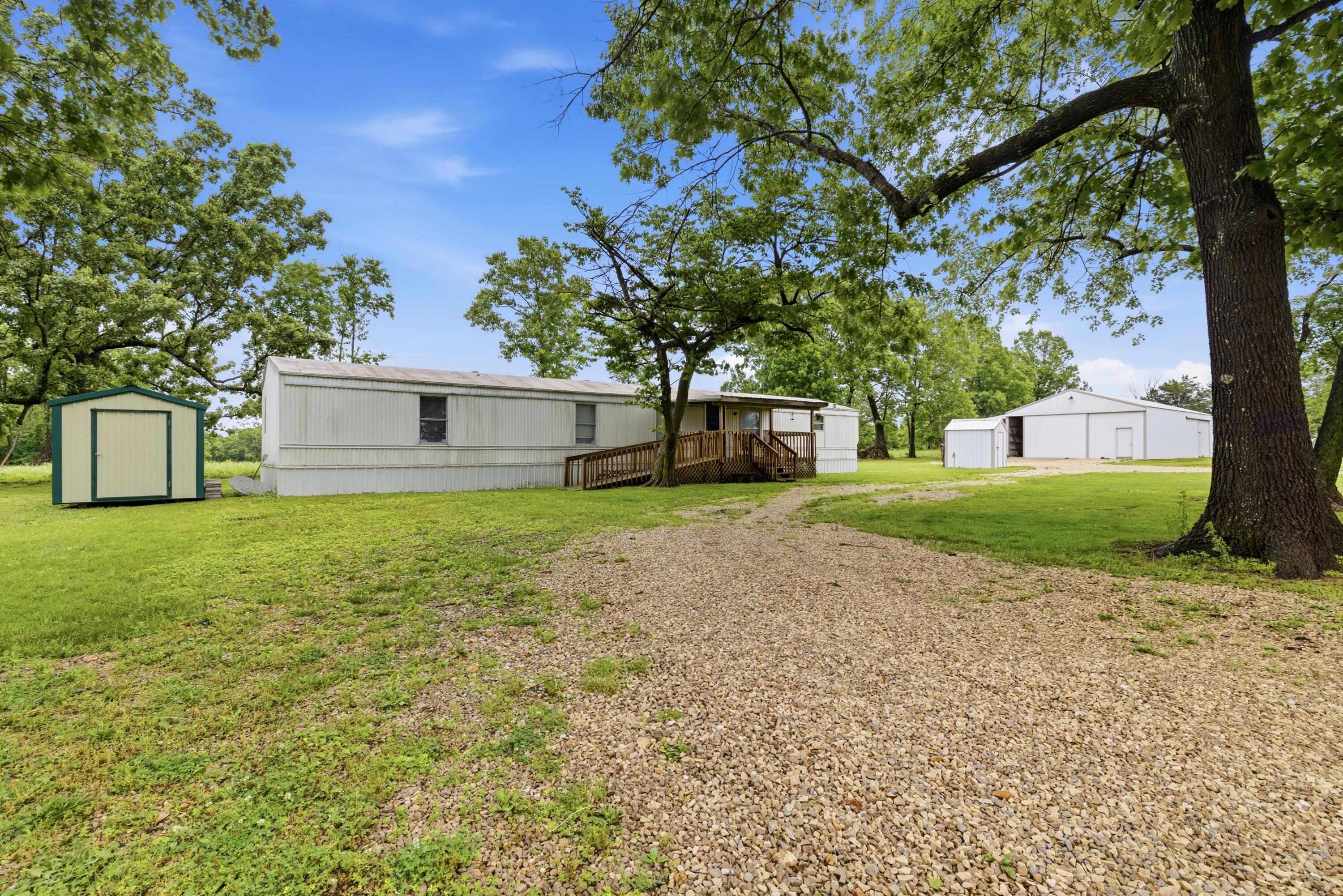 Photo 4 - Residential for sale – 1919  Burnett Road  Seymour, MO