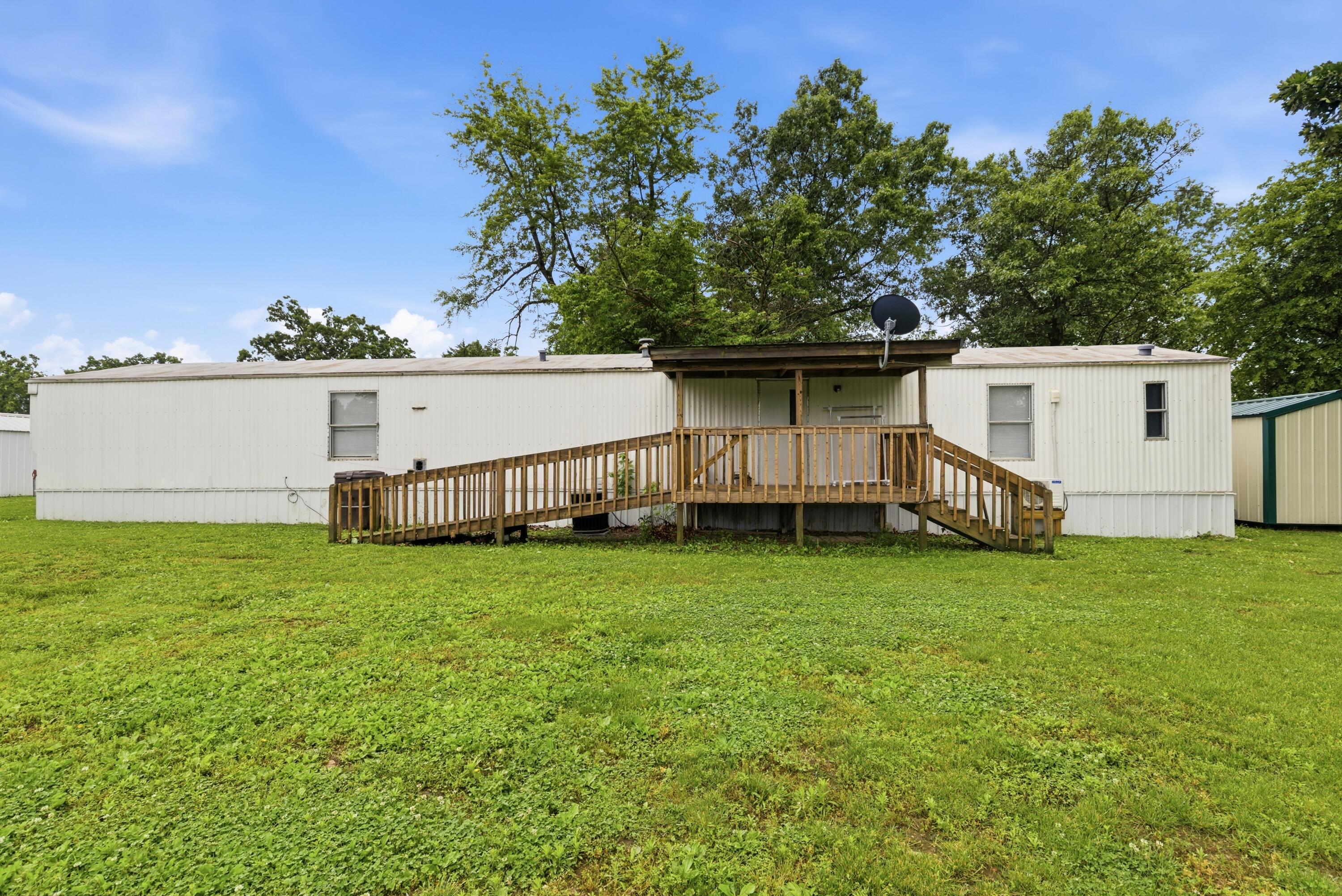 Photo 5 - Residential for sale – 1919  Burnett Road  Seymour, MO