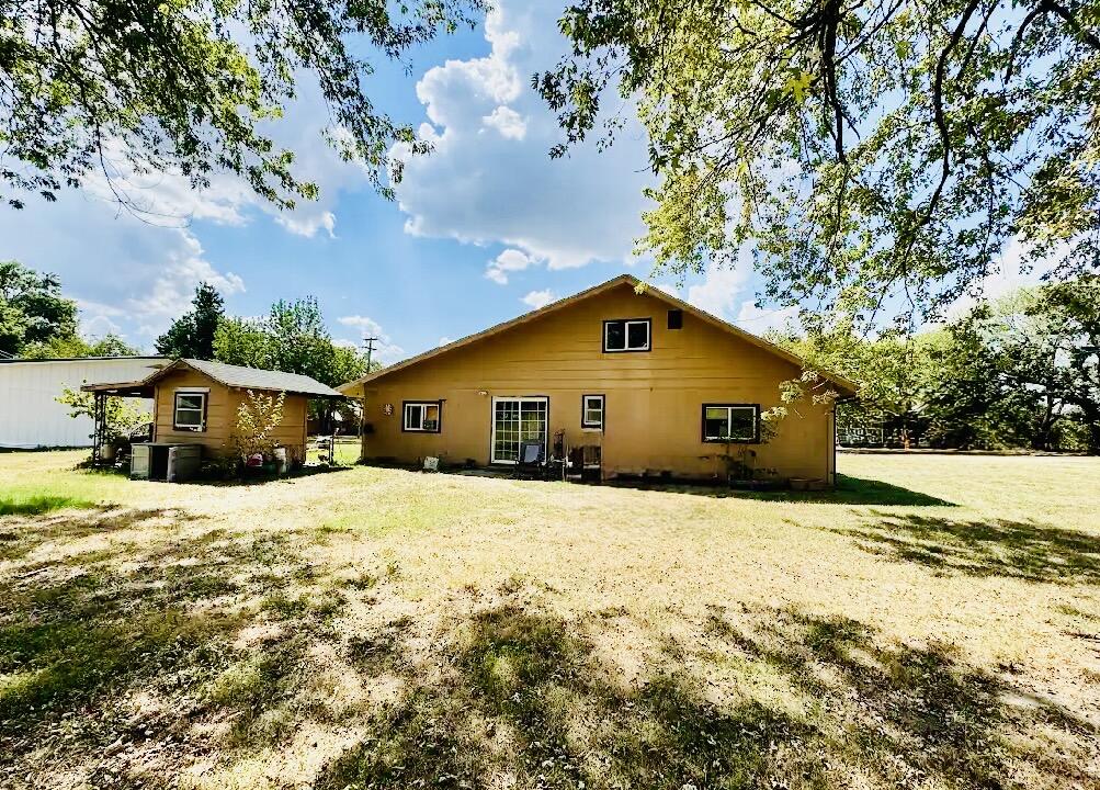Photo 4 - Residential for sale – 502 N Main Street  Greenfield, MO