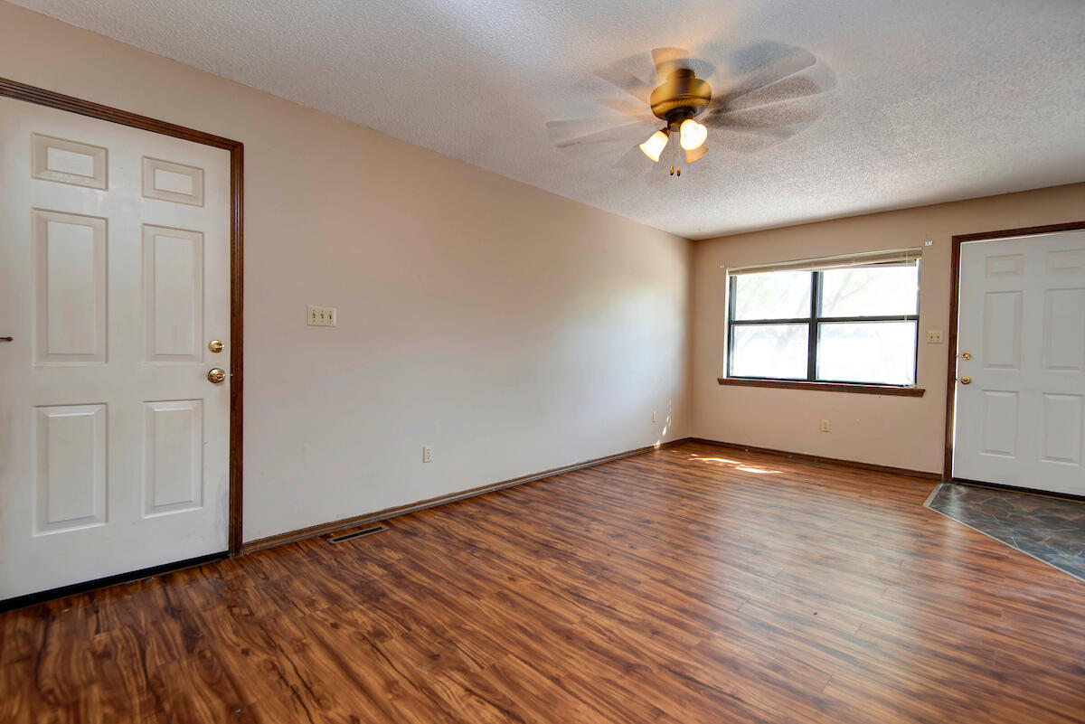 Photo 12 - Residential Income for sale – 2751 E Mcdaniel Street  Springfield, MO