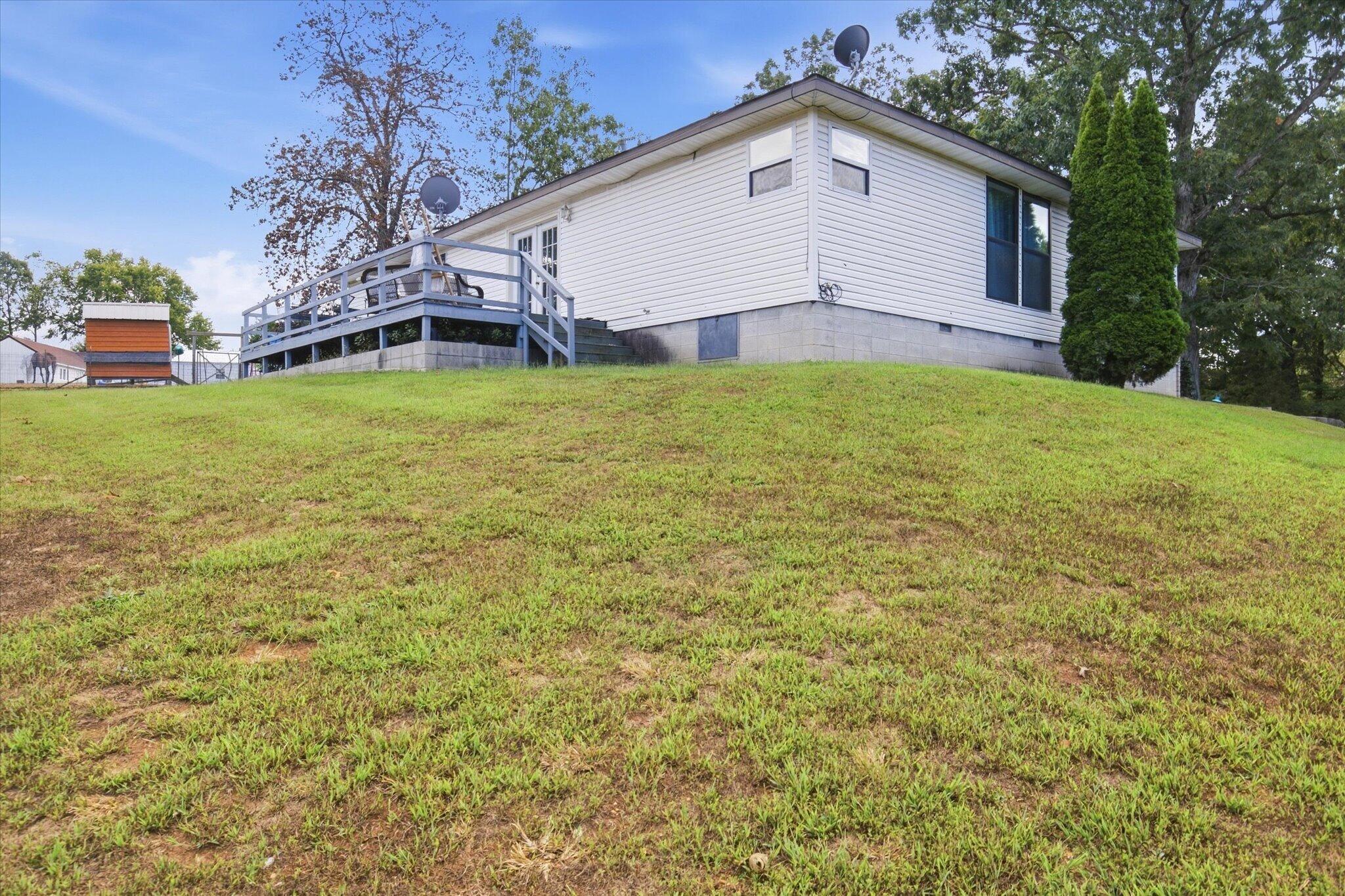 Photo 7 - Residential for sale – 233  Castlegate Drive  Seymour, MO