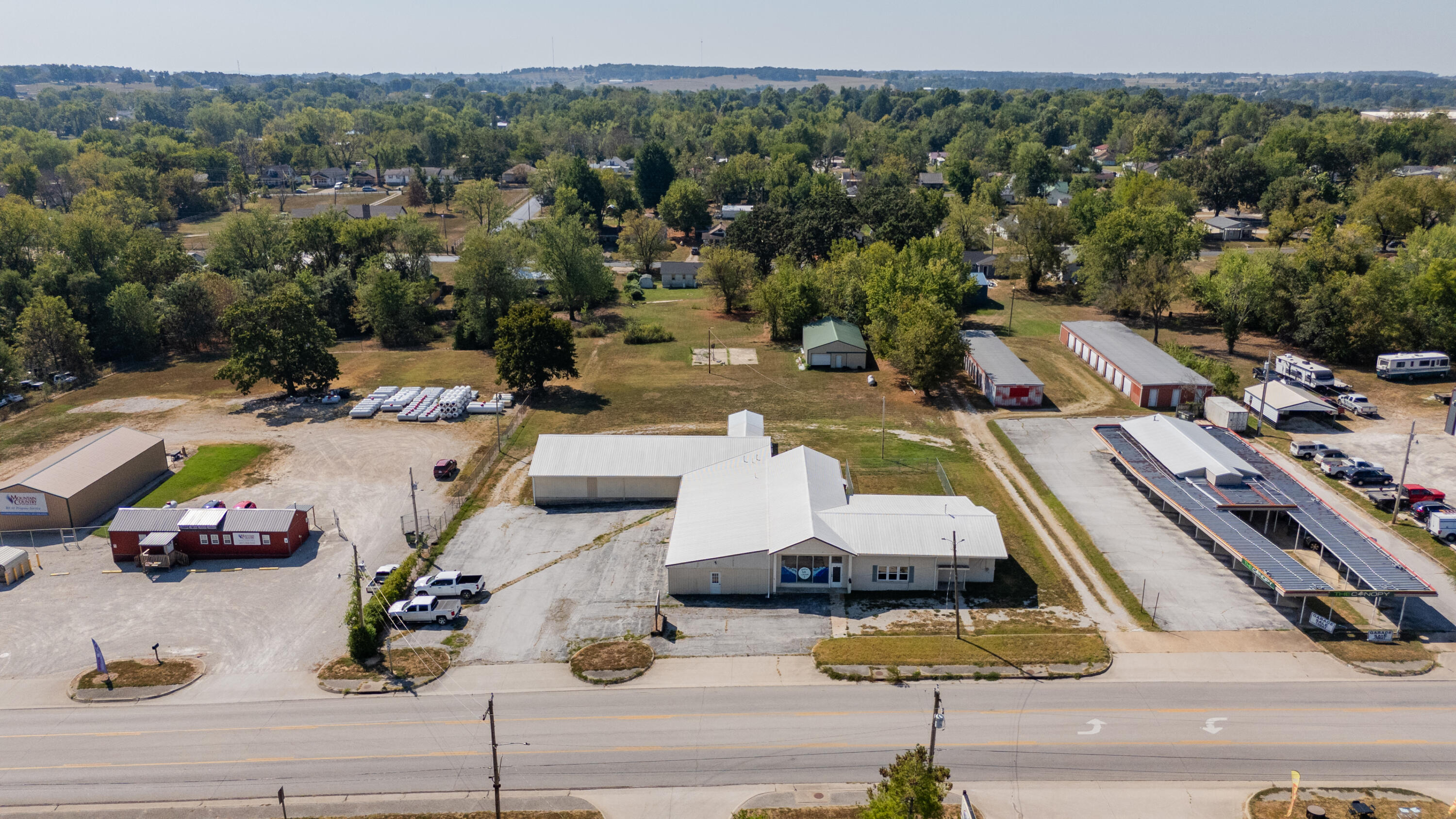 Photo 25 - Commercial Sale for sale – 610 W 3rd   Mountain Grove, MO