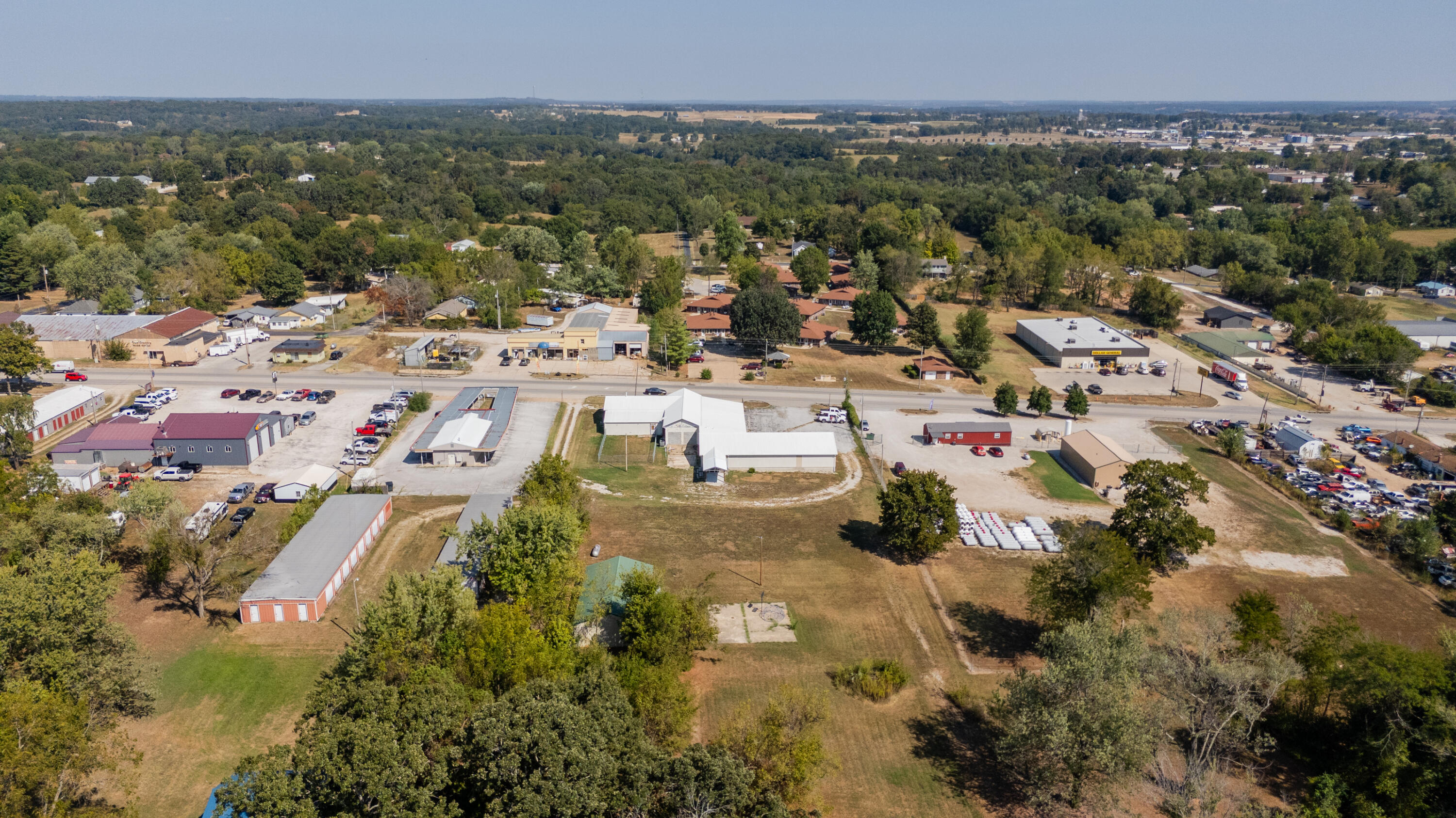 Photo 29 - Commercial Sale for sale – 610 W 3rd   Mountain Grove, MO