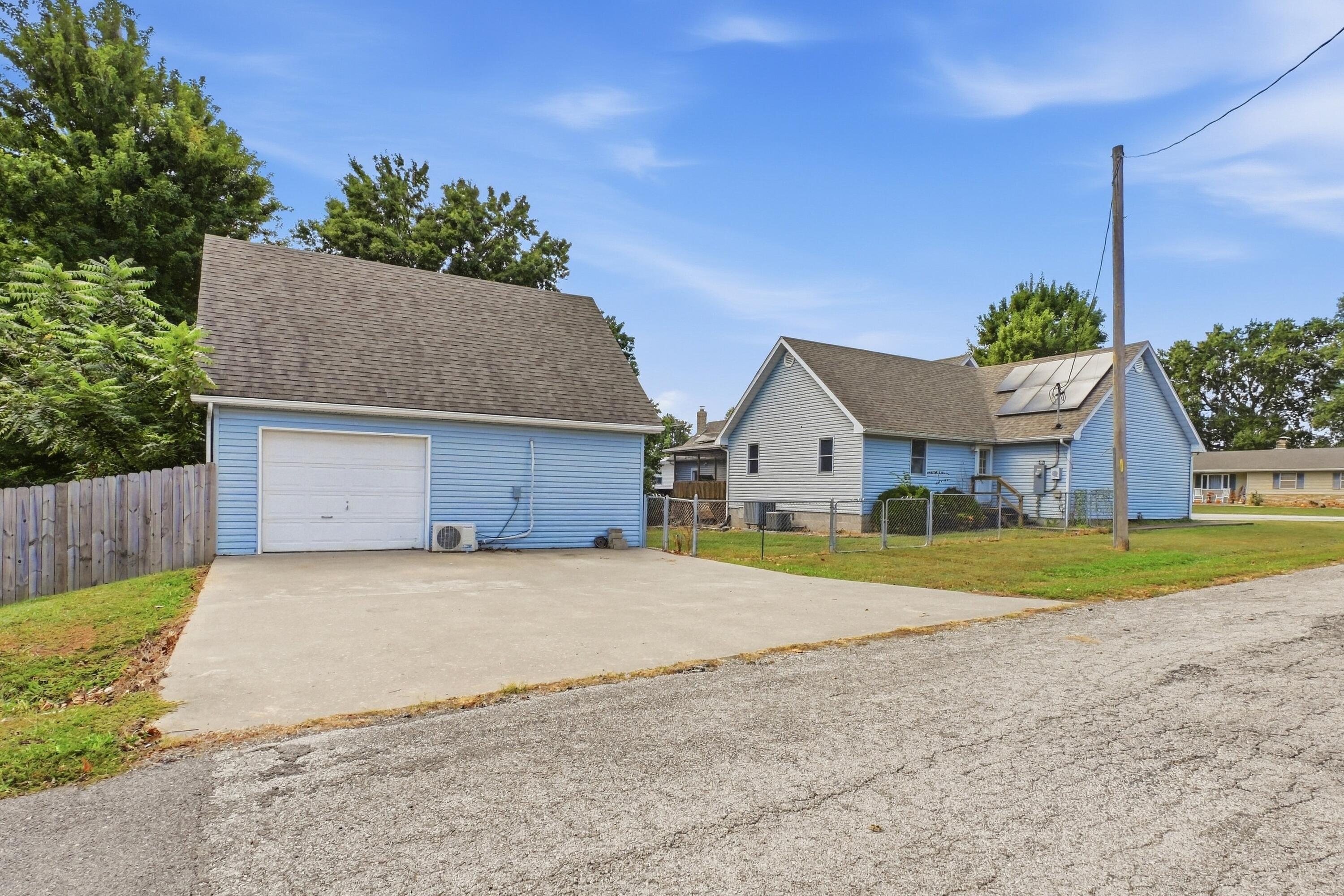 Photo 47 - Residential for sale – 800 S Cherry Street  Stockton, MO