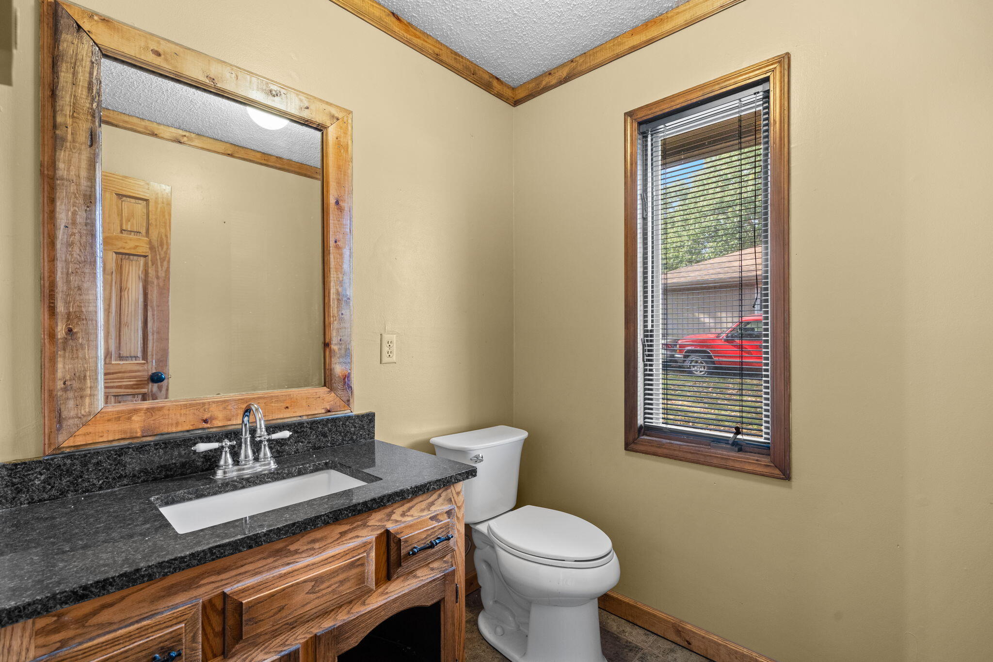 Photo 12 - Residential for sale – 400 N Dogwood Street  Strafford, MO