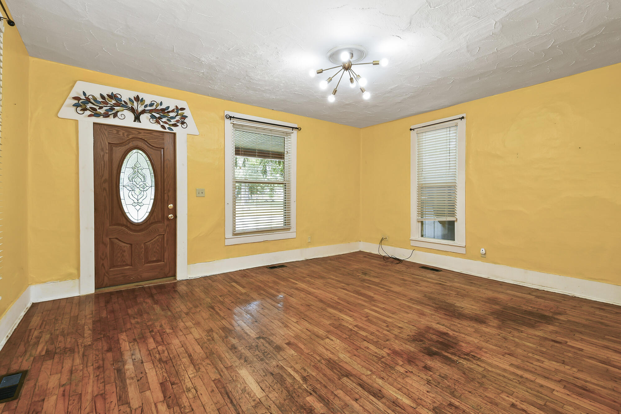 Photo 9 - Residential for sale – 1908 N Robberson Avenue  Springfield, MO