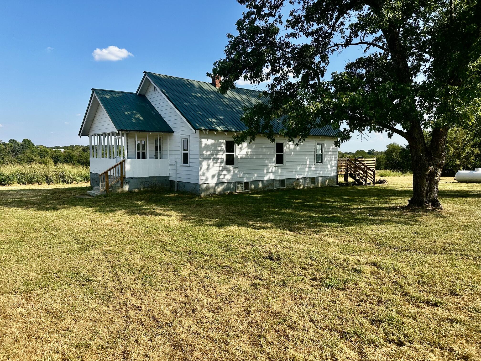 Photo 3 - Residential for sale – 1934  State Hwy E   Marshfield, MO
