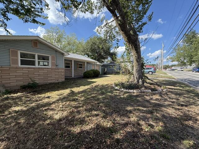 Photo 2 - Residential for sale – 728 S Saint Charles Avenue  Joplin, MO