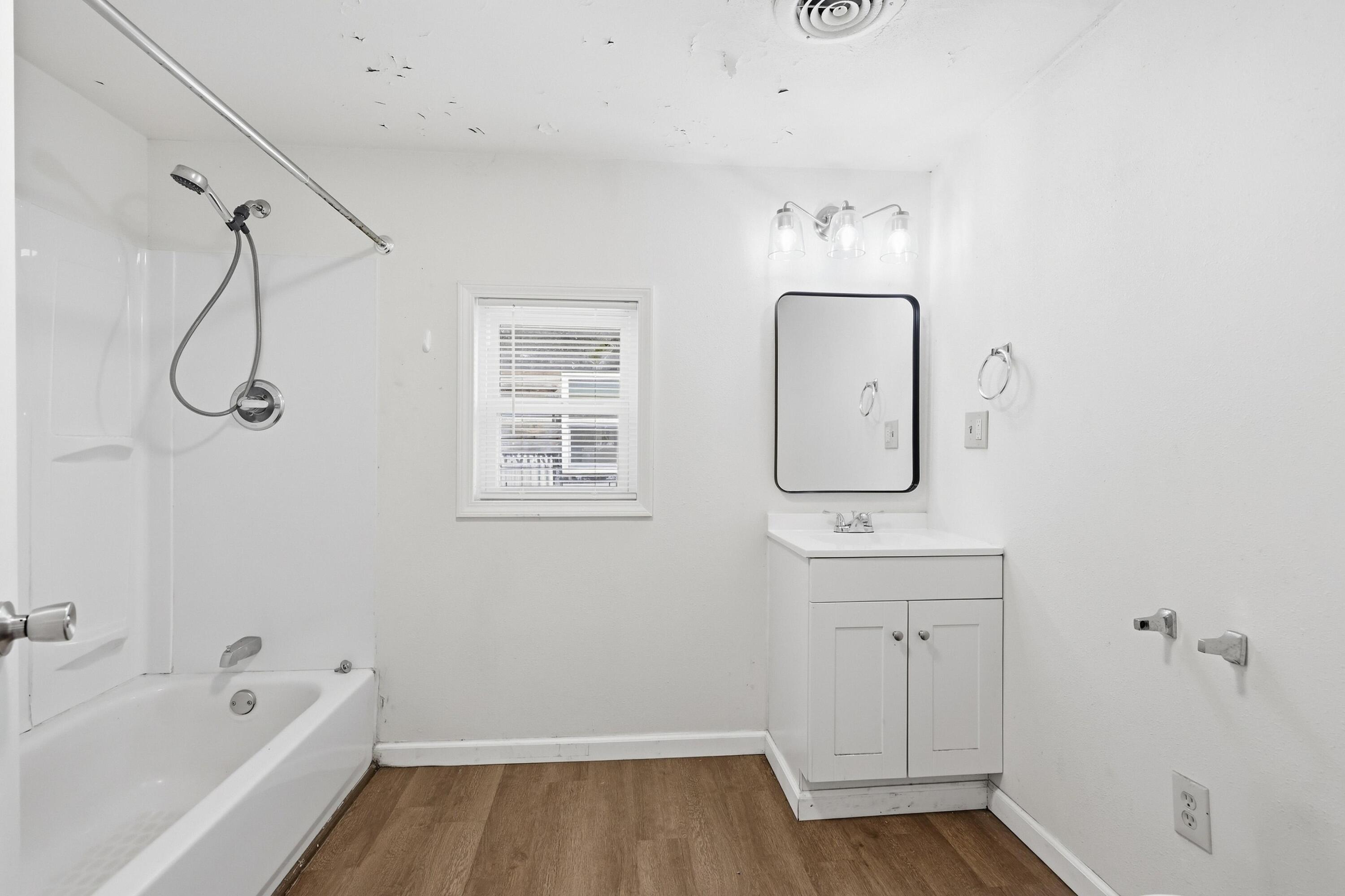 Photo 22 - Residential for sale – 220 N Ohio Avenue  Columbus, KS