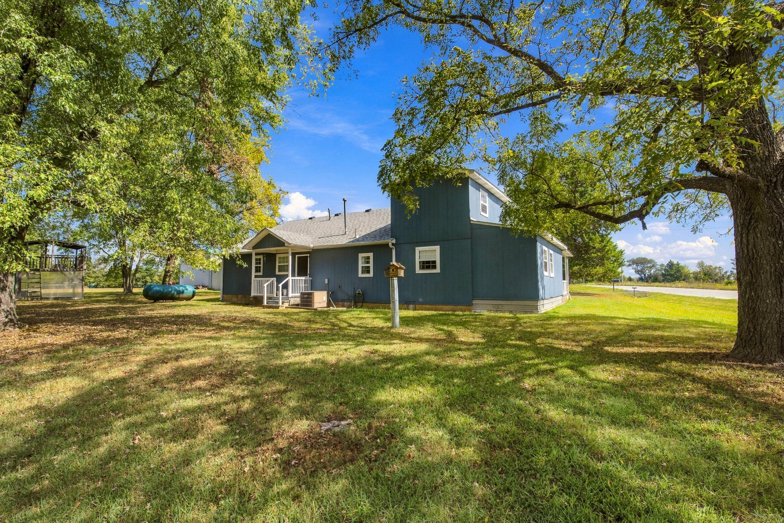 Photo 4 - Residential for sale – 31837  State Highway 112   Seligman, MO