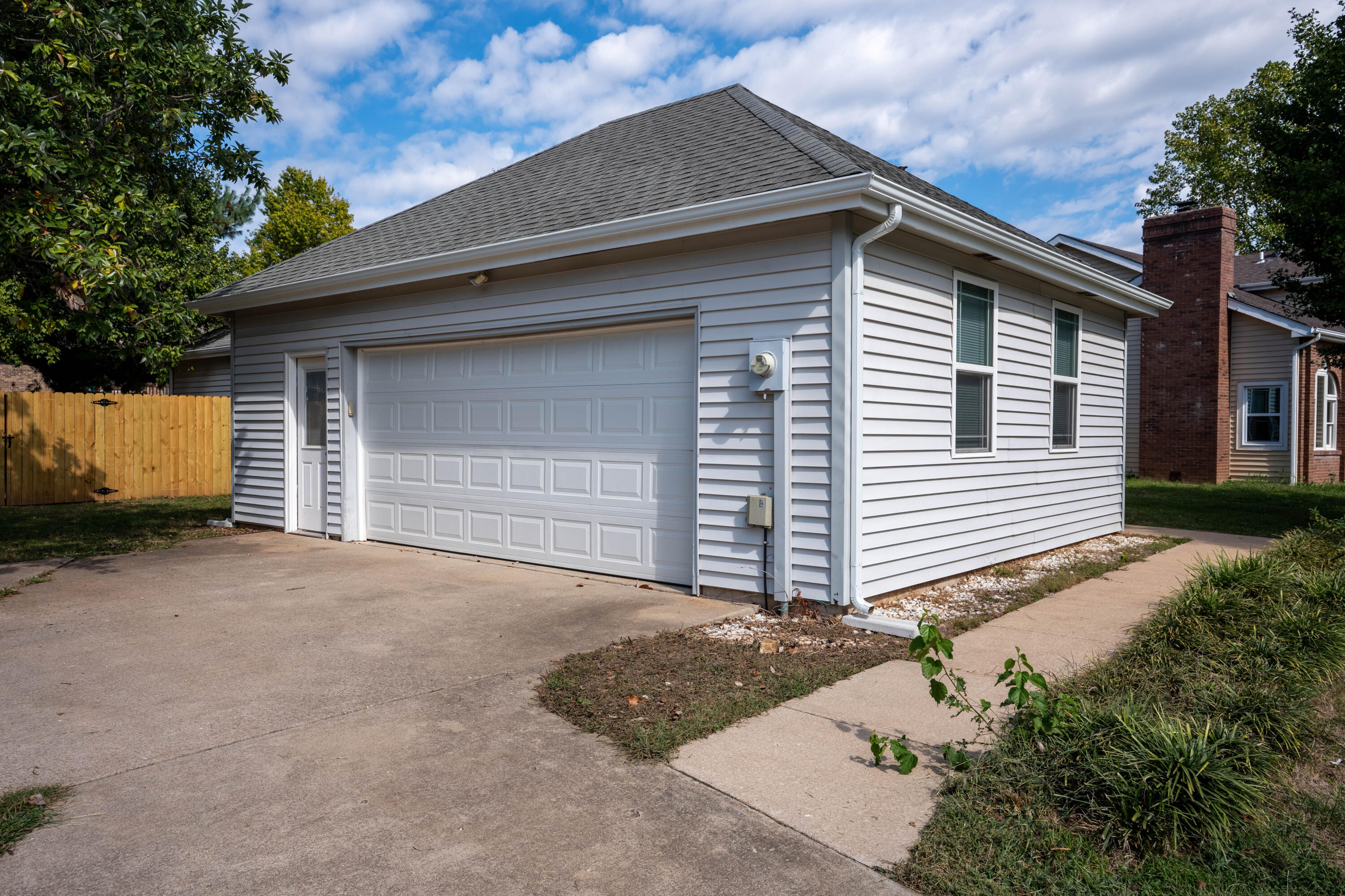 Photo 3 - Residential for sale – 4135 E Autumn Court  Springfield, MO