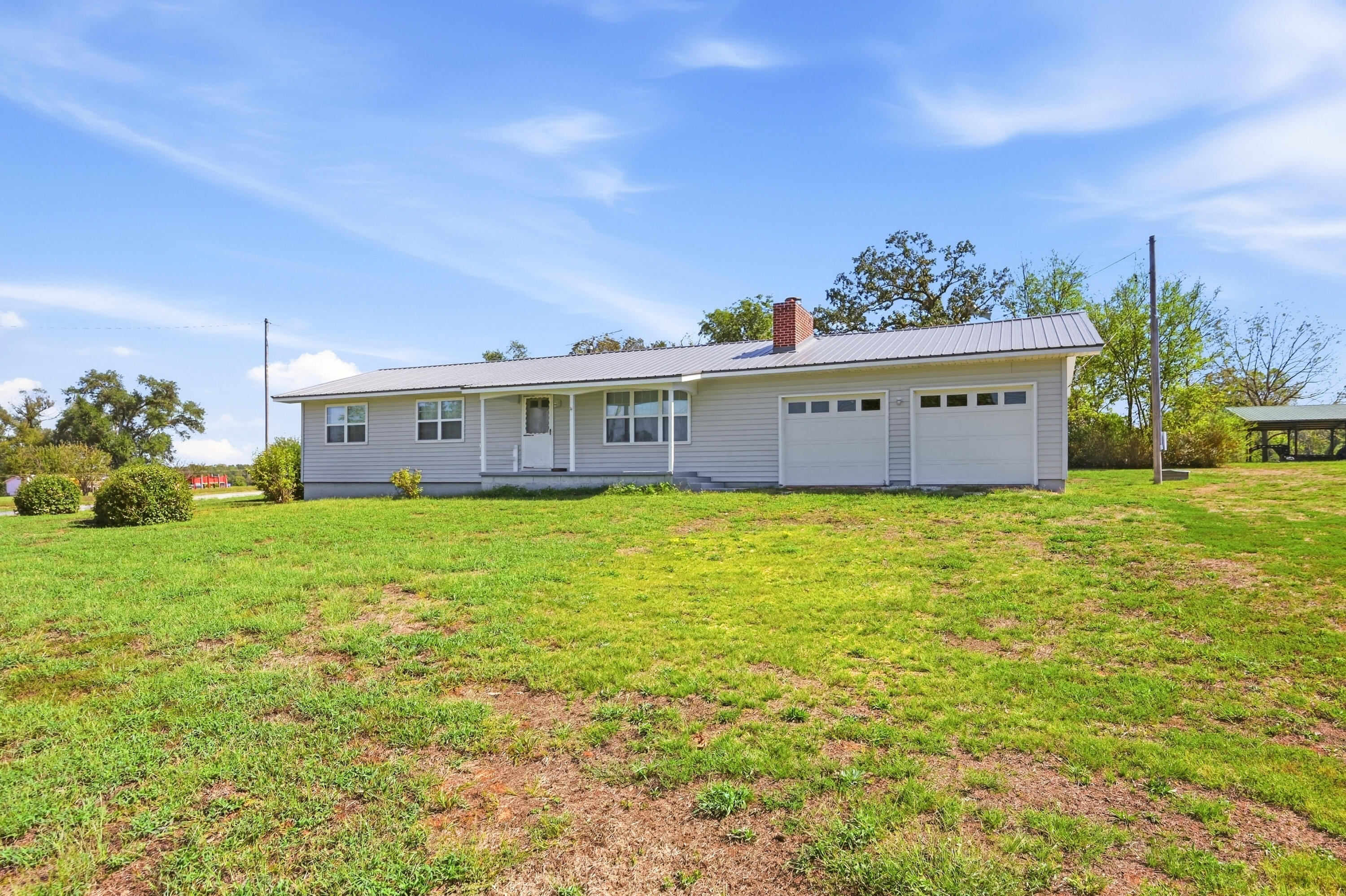 Photo 2 - Farm for sale – 18059  Highway O   Stark City, MO