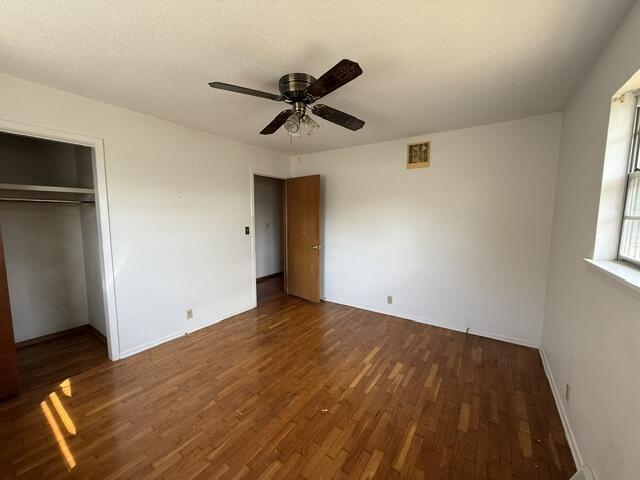 Photo 12 - Residential for sale – 2419 S Ozark Avenue  Joplin, MO