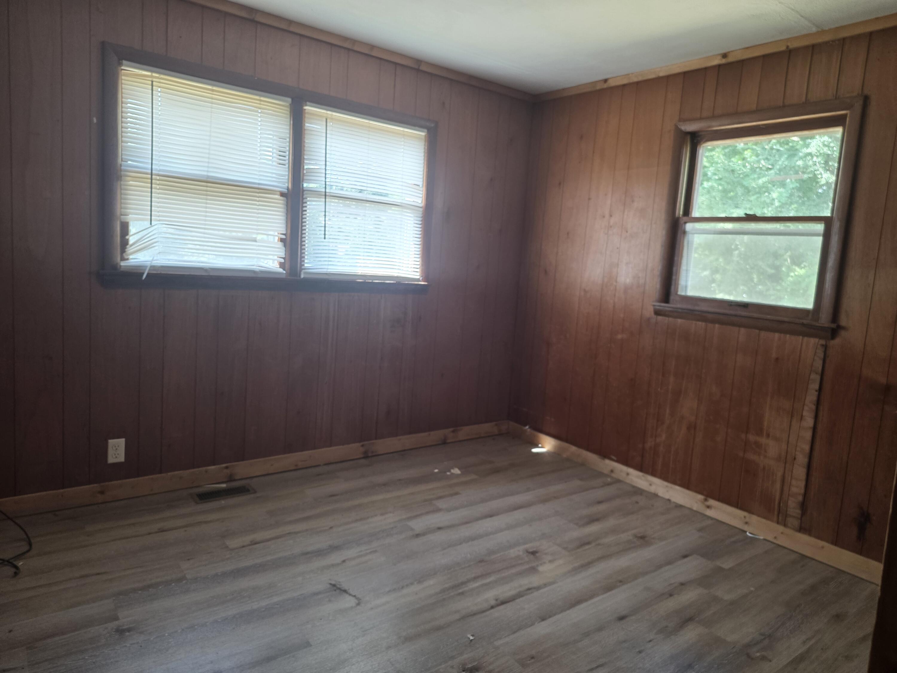 Photo 13 - Residential for sale – 515 S Beverly Street  Billings, MO