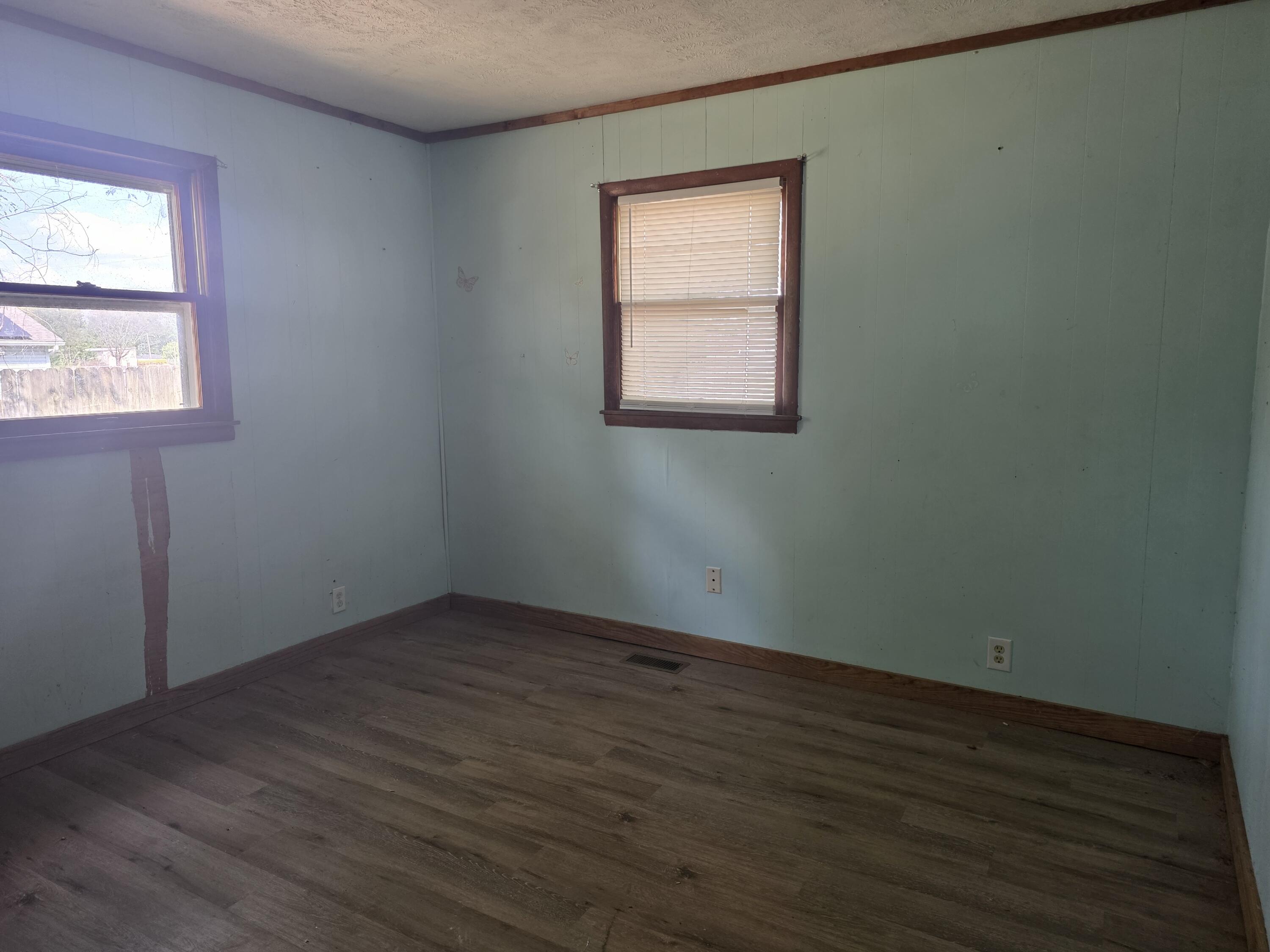 Photo 11 - Residential for sale – 515 S Beverly Street  Billings, MO