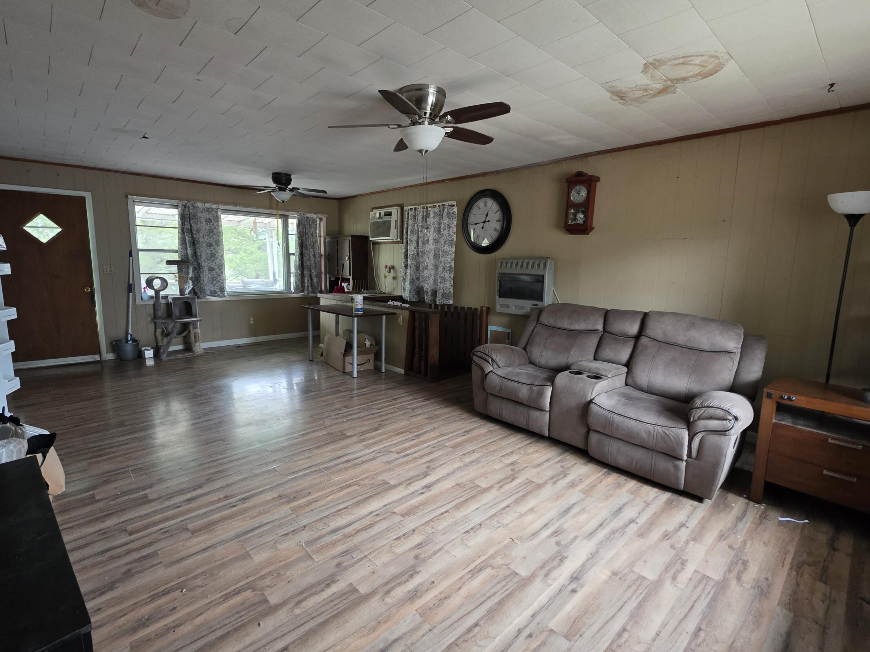 Photo 6 - Residential for sale – 317 S 2nd Street  Thayer, MO