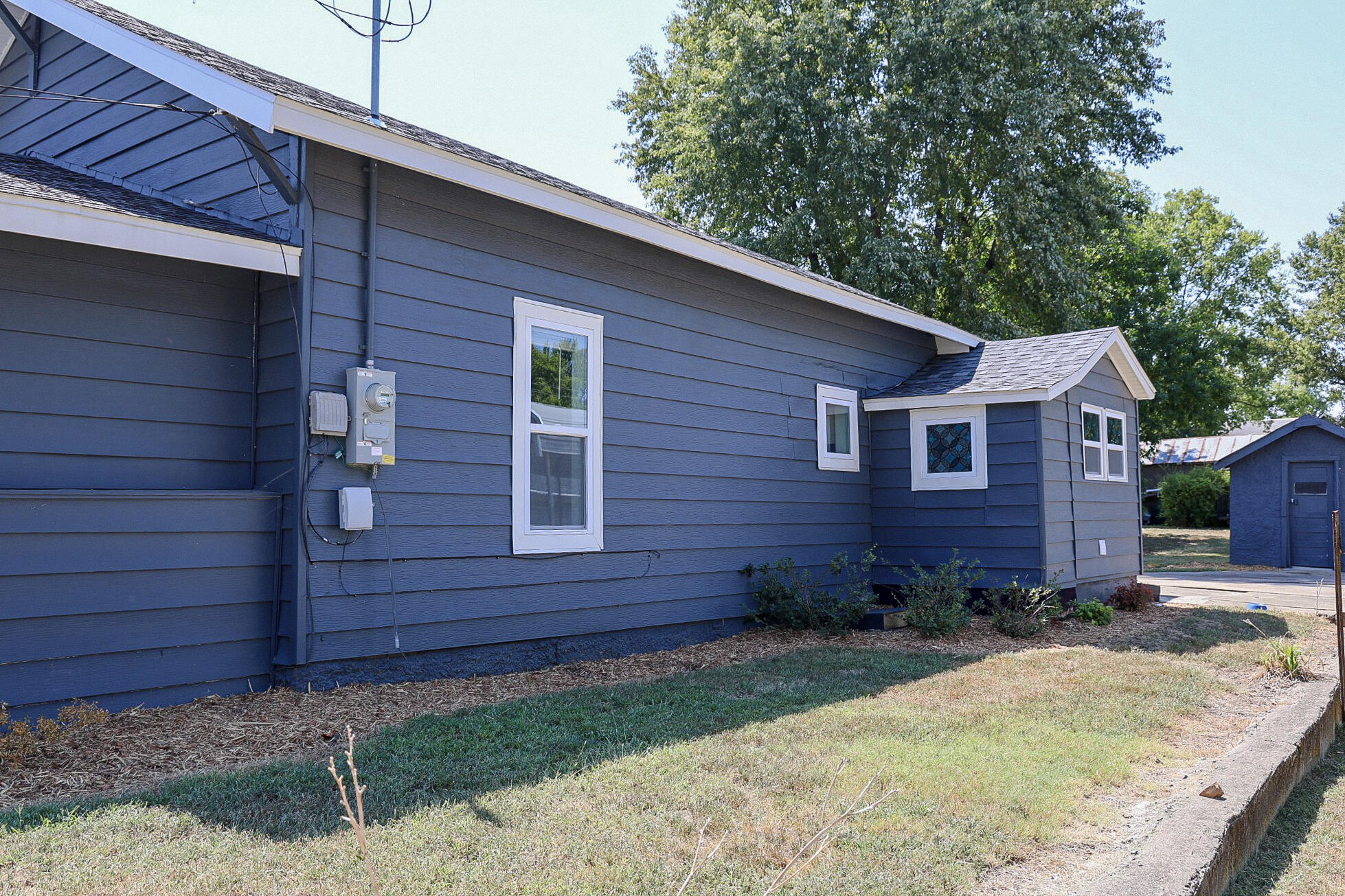 Photo 2 - Residential for sale – 514 N Washington Street  Carterville, MO