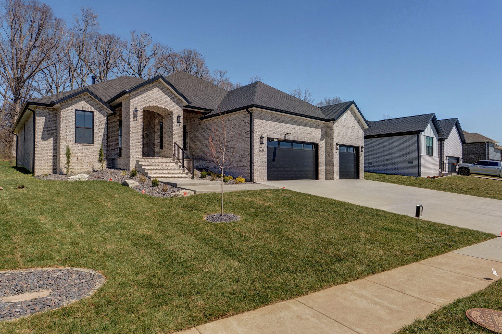 Photo 3 - Residential for sale – 5447 E Wild Horse Drive  Springfield, MO
