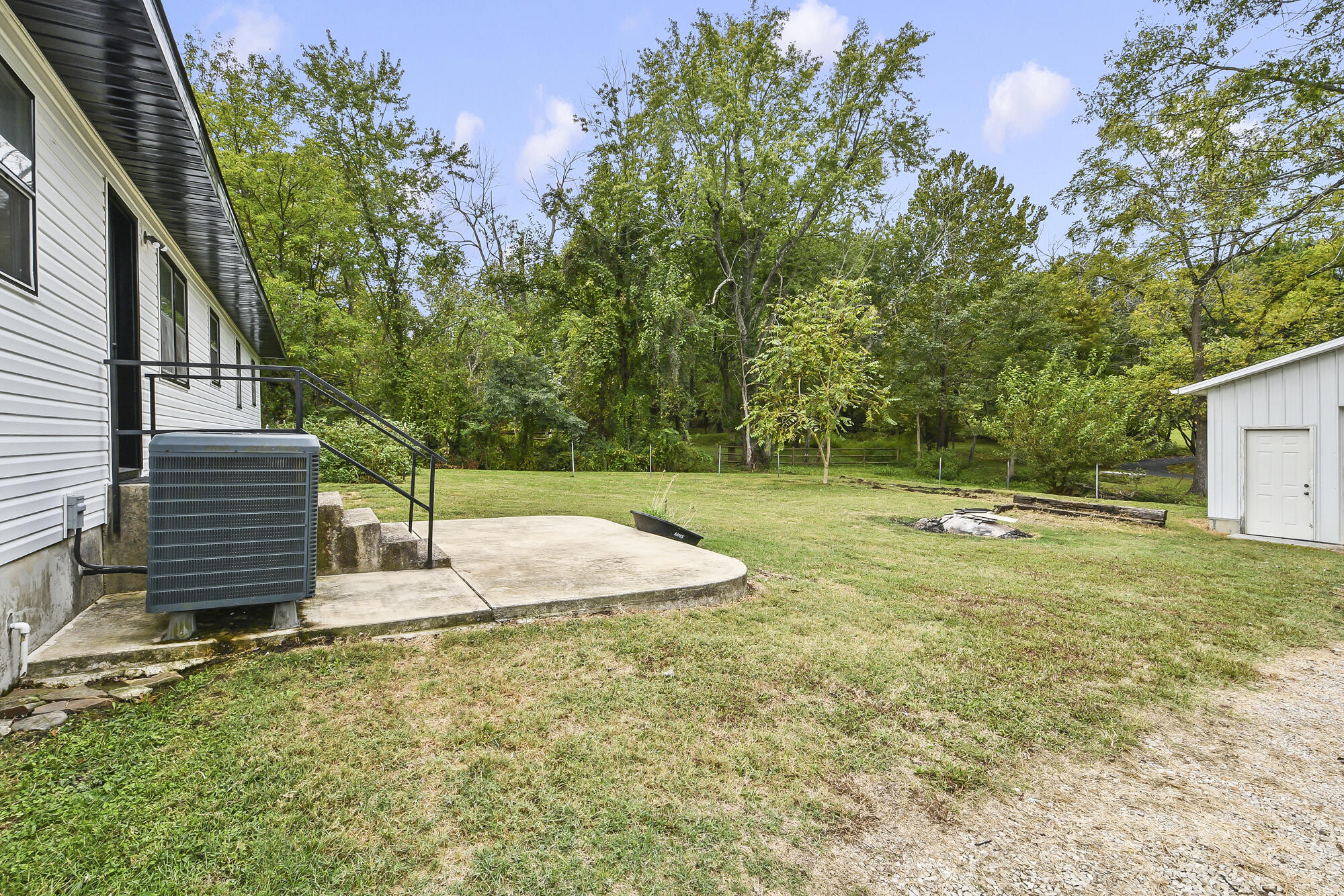 Photo 33 - Residential for sale – 546  Massey Street  Marshfield, MO