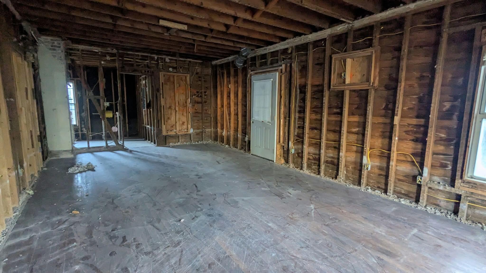 Photo 6 - Residential for sale – 224 W Summit Avenue  Seymour, MO