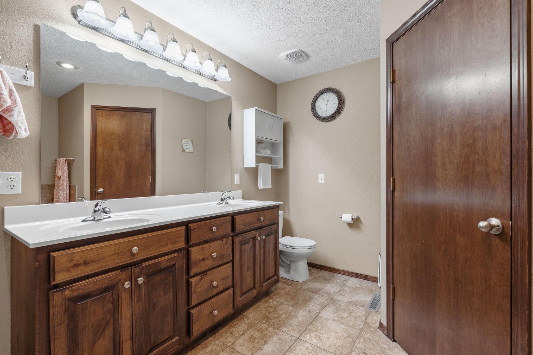 Photo 20 - Residential for sale – 3852 W Village   Springfield, MO