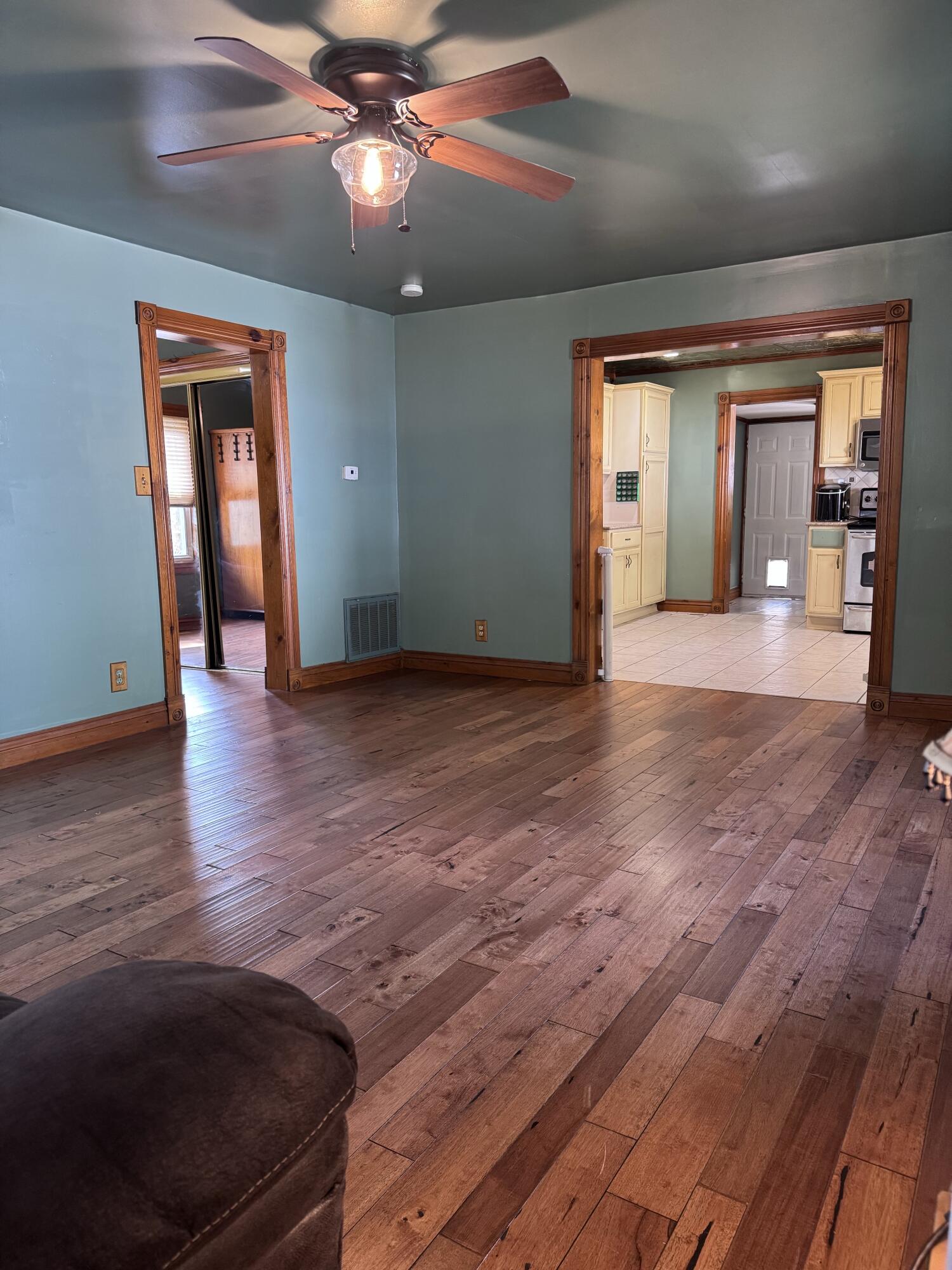 Photo 6 - Residential for sale – 1125 S Main Avenue  Springfield, MO