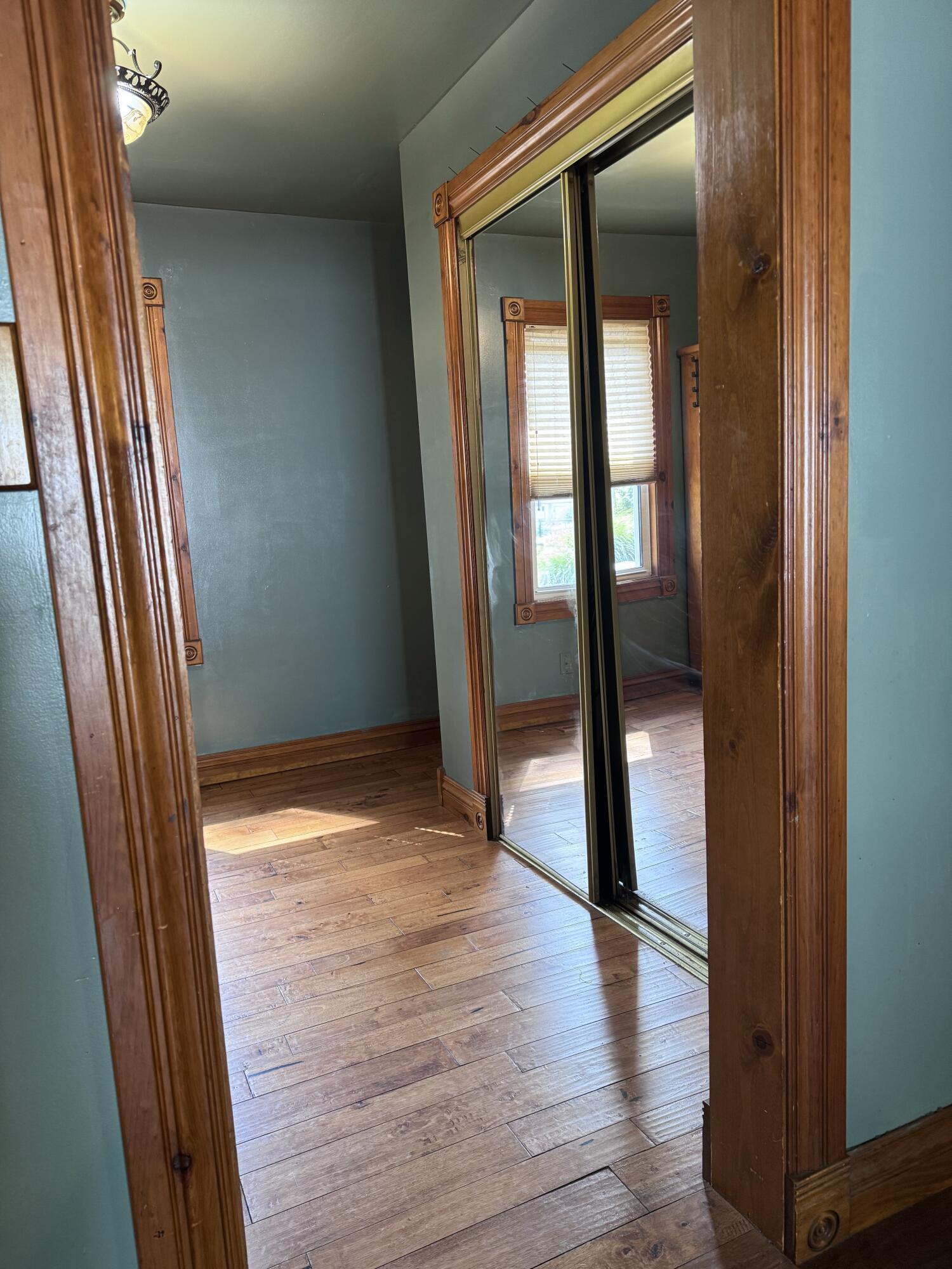 Photo 10 - Residential for sale – 1125 S Main Avenue  Springfield, MO