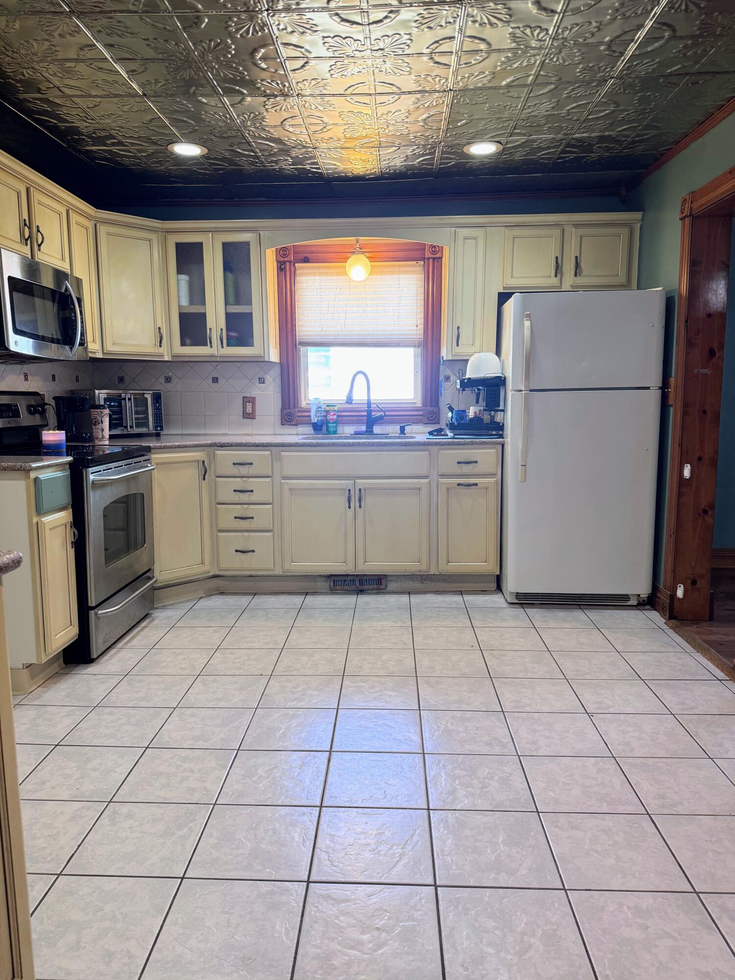 Photo 14 - Residential for sale – 1125 S Main Avenue  Springfield, MO