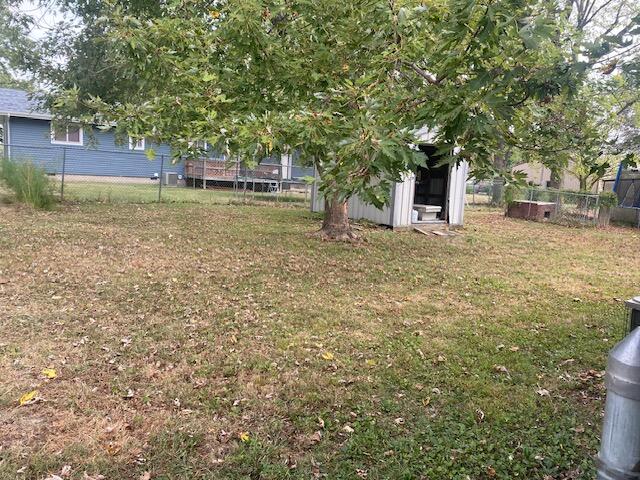 Photo 23 - Residential for sale – 213 E Garfield Avenue  Seymour, MO