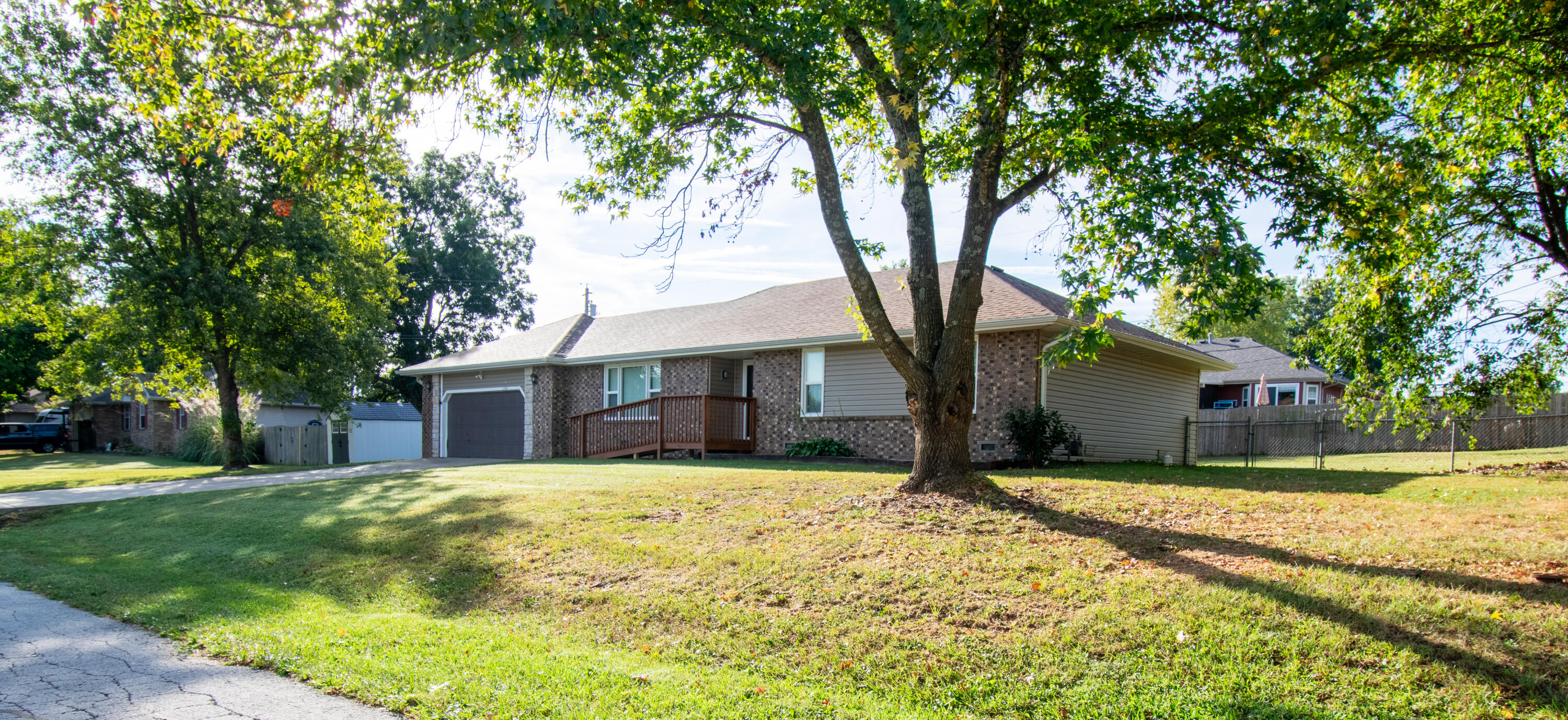 Photo 2 - Residential for sale – 1300 E Rainey Street  Ozark, MO