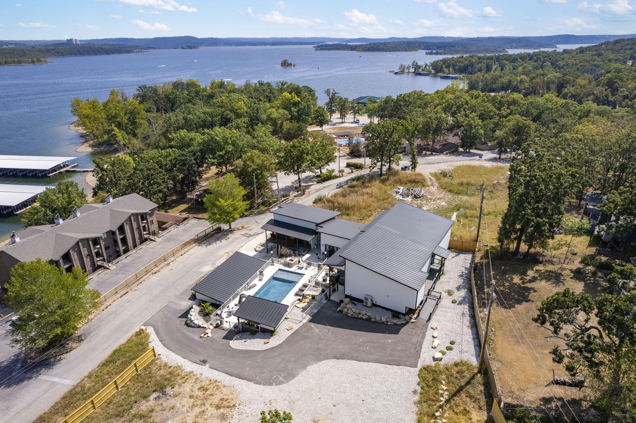 Photo 18 - Commercial Sale for sale – 362 E Chinquapin Circle  Branson, MO