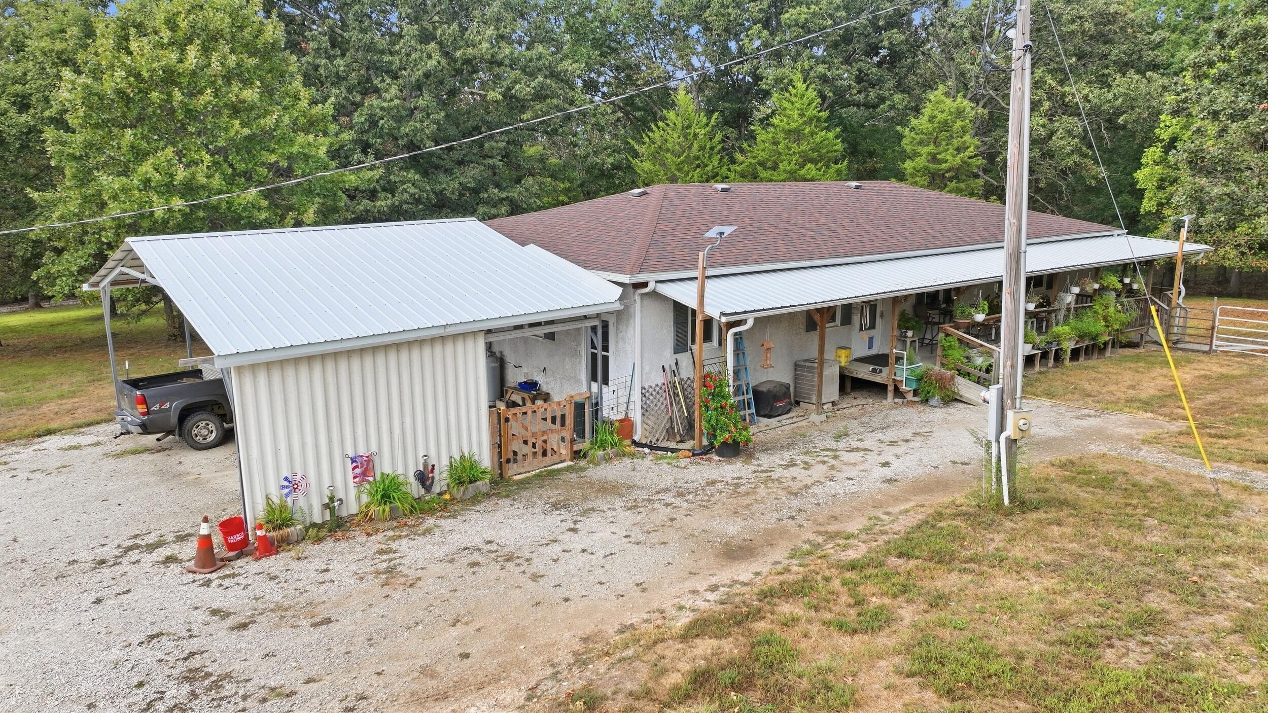 Photo 2 - Farm for sale – 1804  Bluebird Road  Cabool, MO