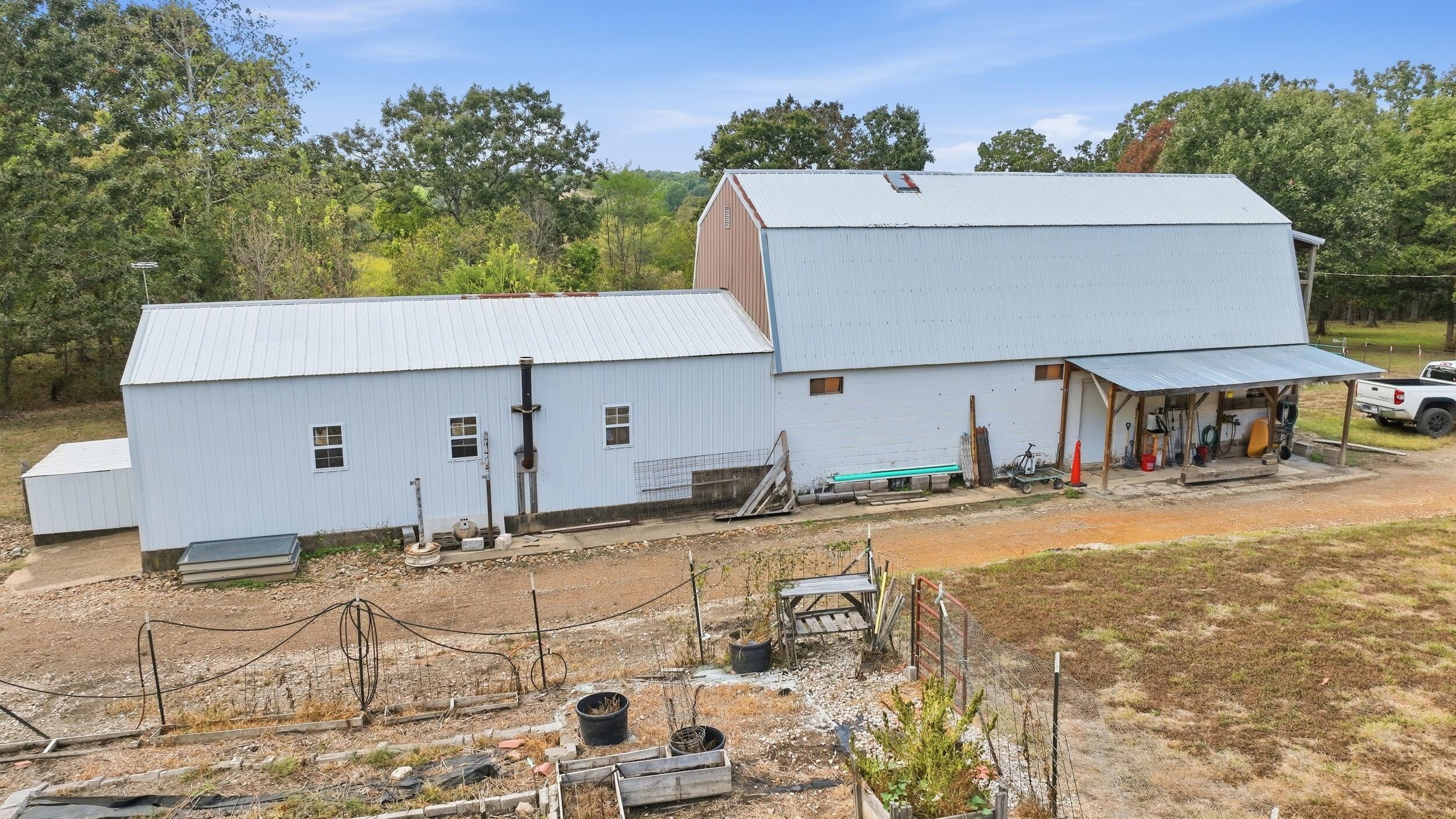 Photo 19 - Farm for sale – 1804  Bluebird Road  Cabool, MO