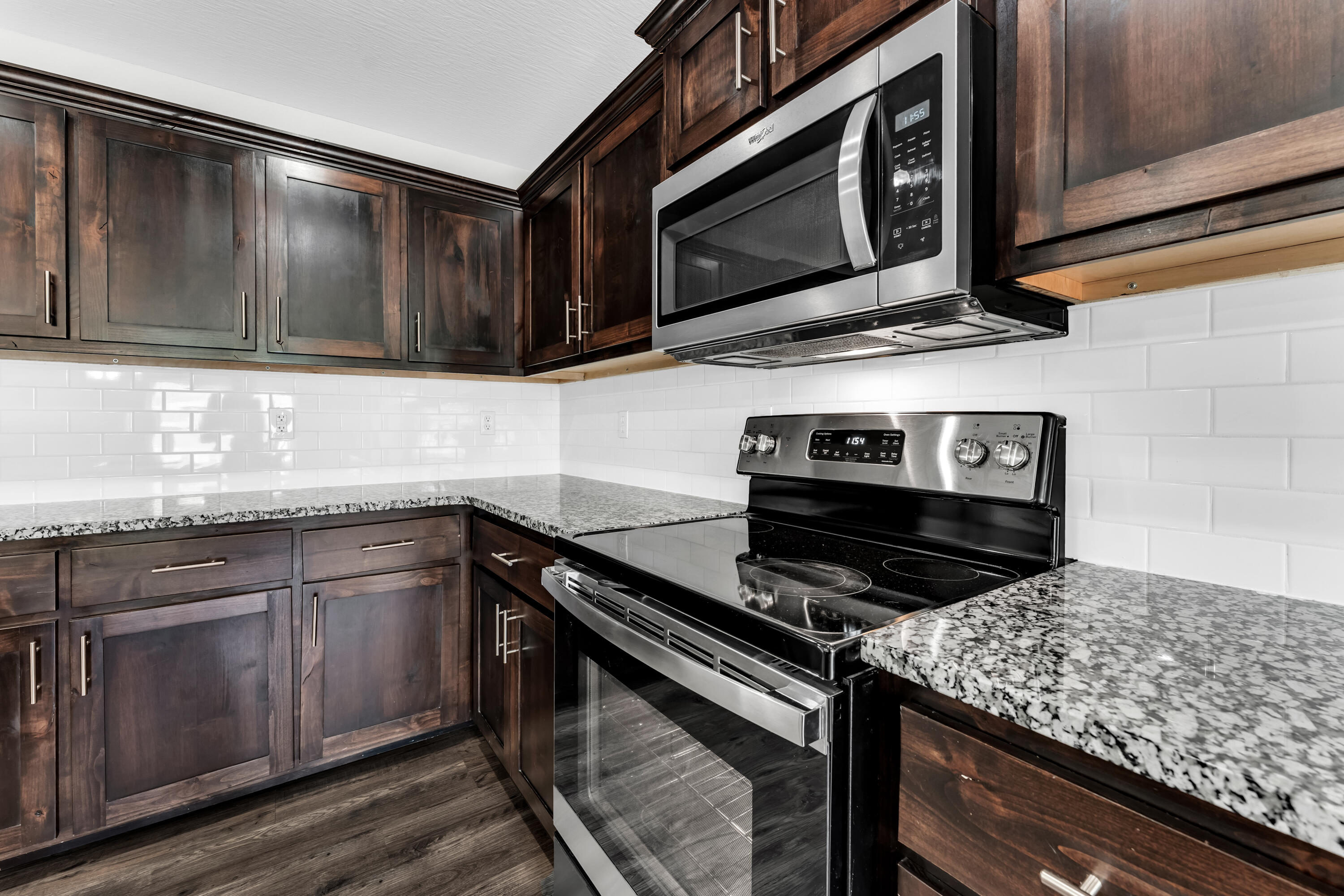 Photo 11 - Residential for sale – 633 S Southgate   Nixa, MO