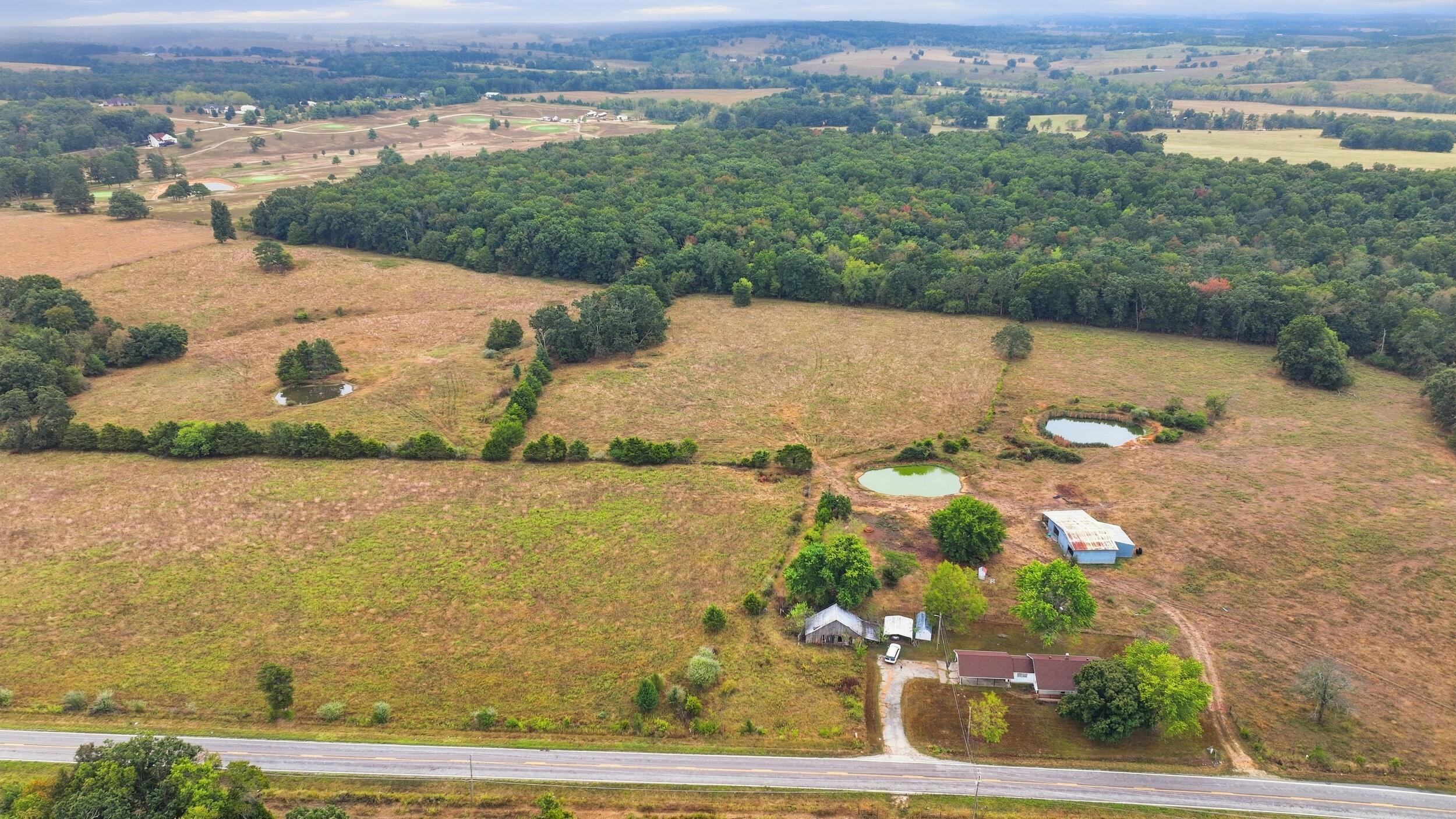 Photo 2 - Farm for sale – 17108  Highway B   Houston, MO