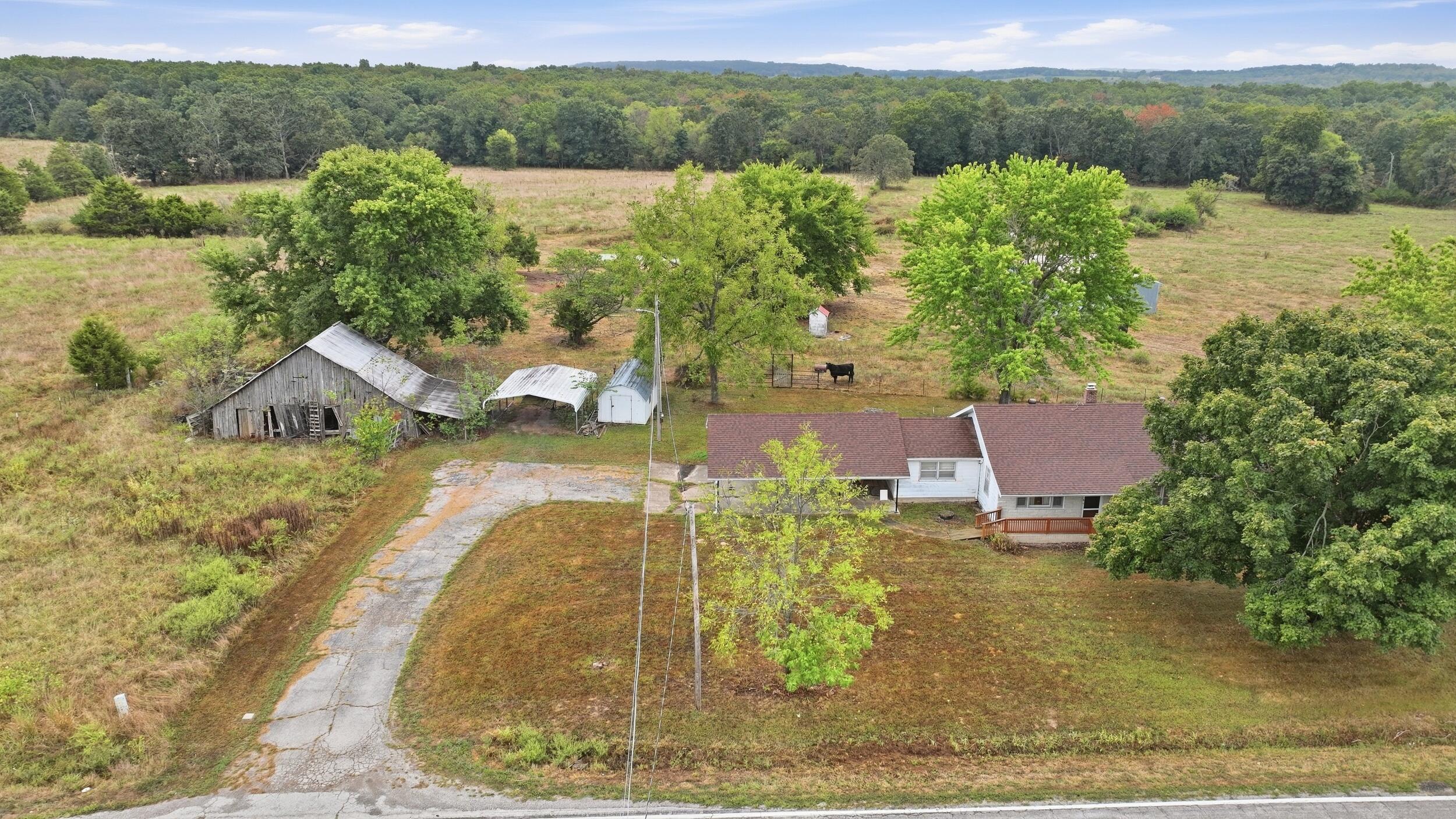 Photo 19 - Farm for sale – 17108  Highway B   Houston, MO